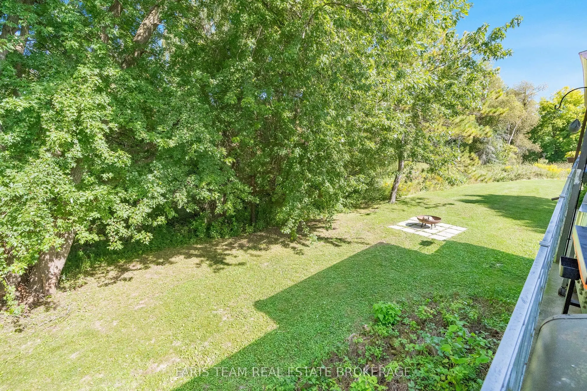 175 South Summit Farm Road