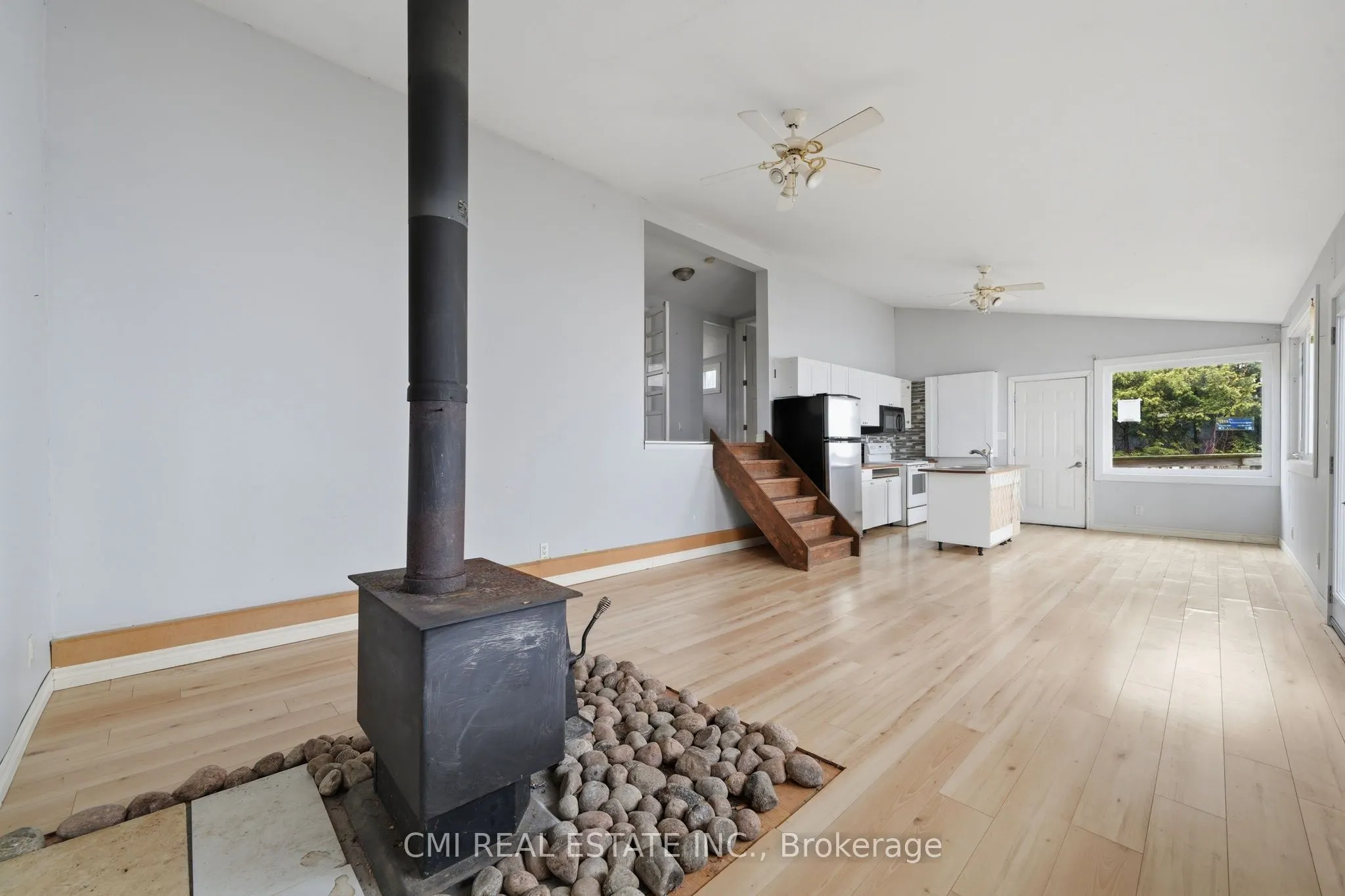 100 Alsops Beach Road