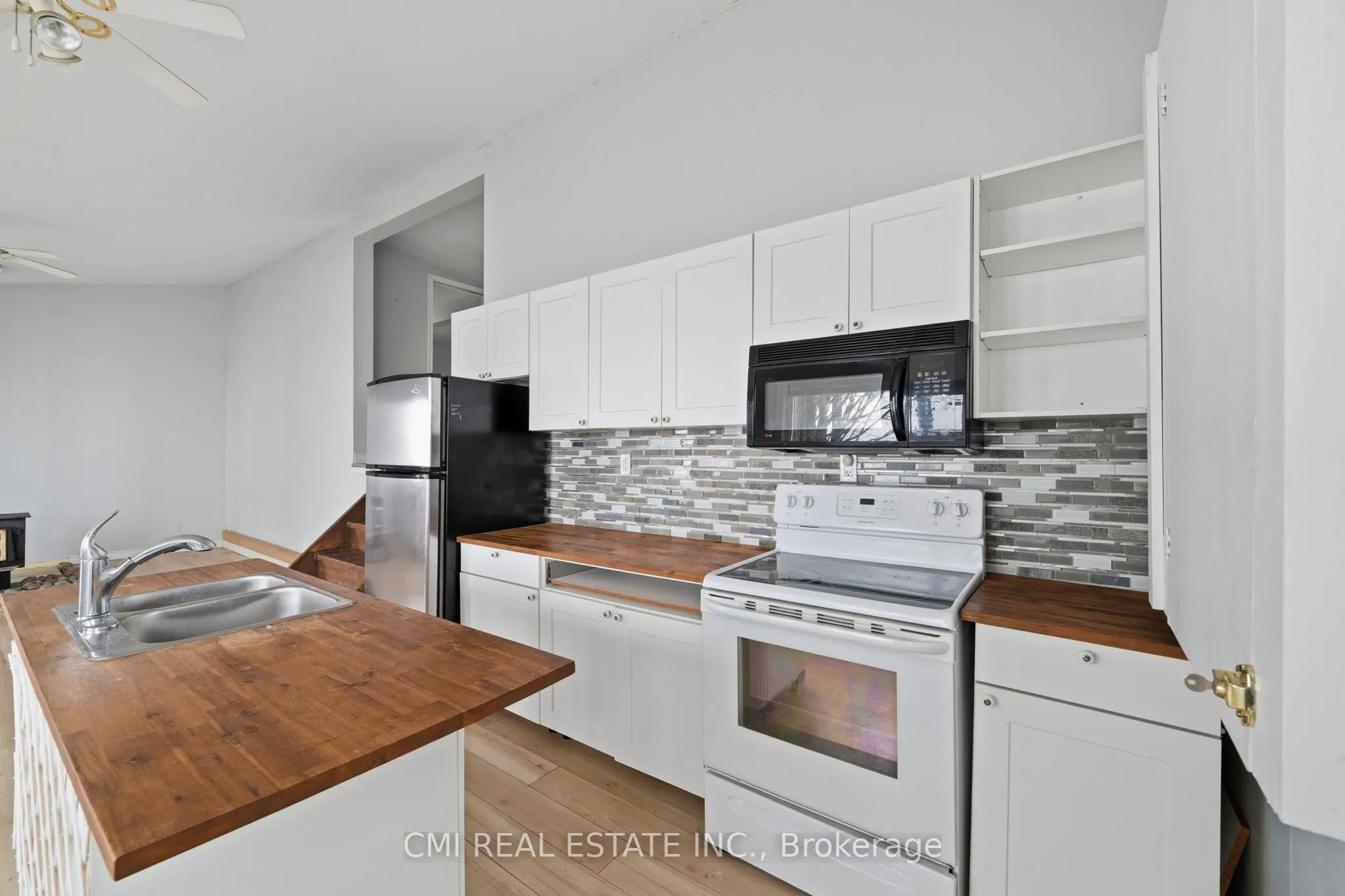 100 Alsops Beach Road