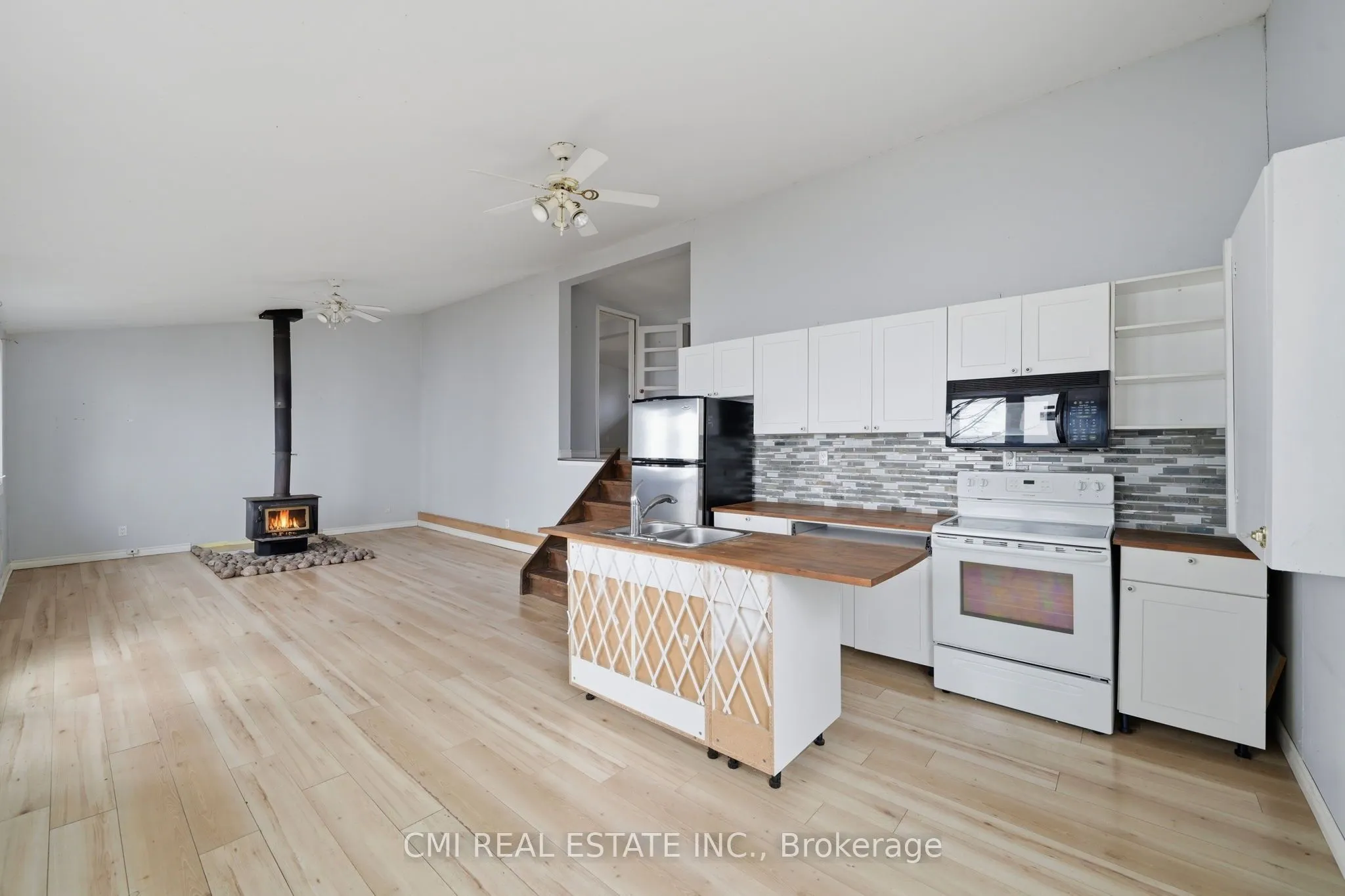 100 Alsops Beach Road