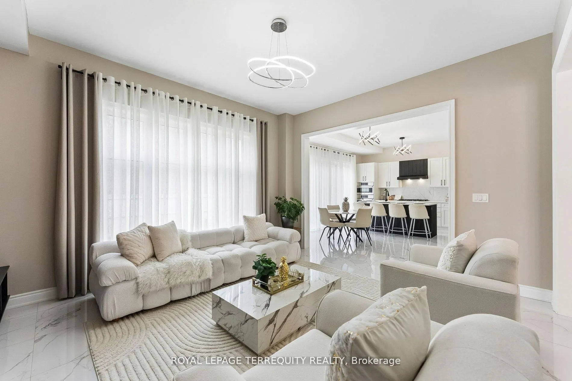 7 Ballanview Court
