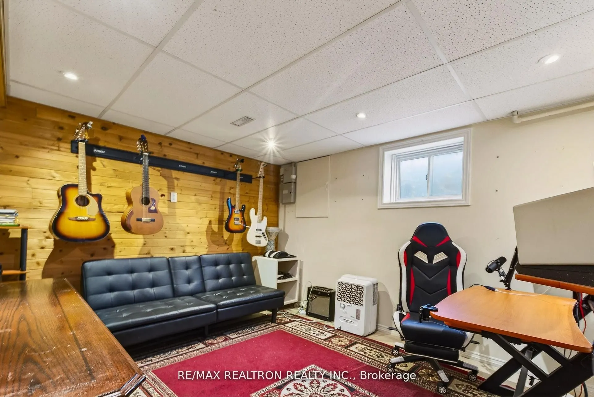 42 Blackforest Drive