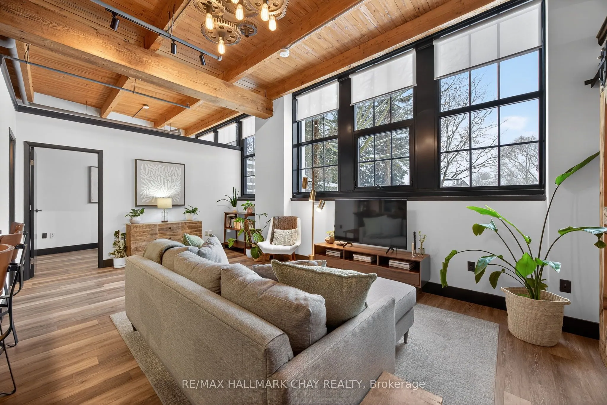 543 Timothy Street #106