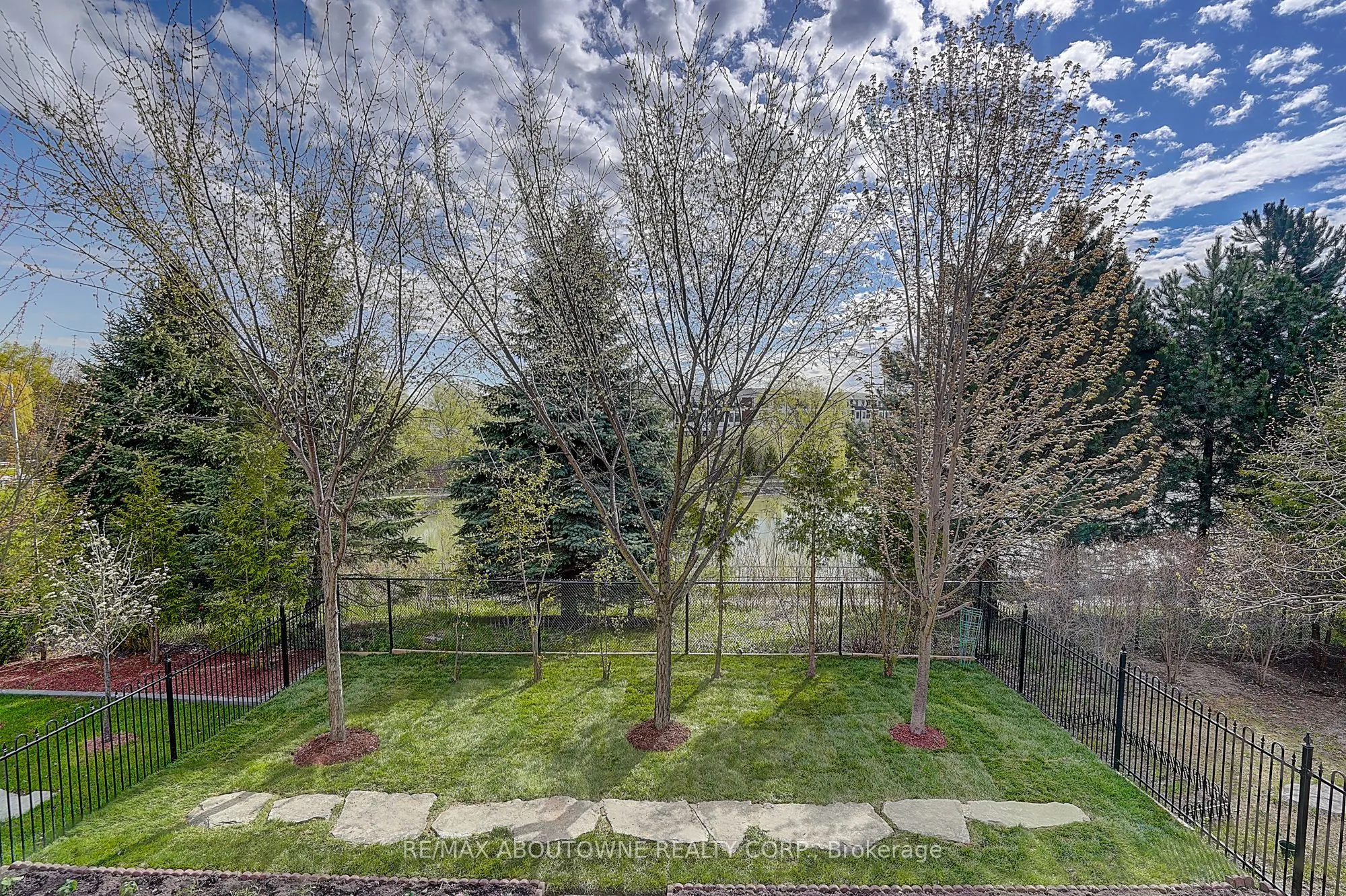 16 Gracedale Drive