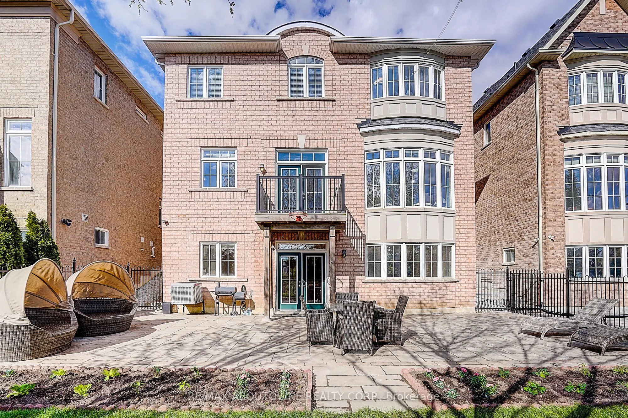 16 Gracedale Drive