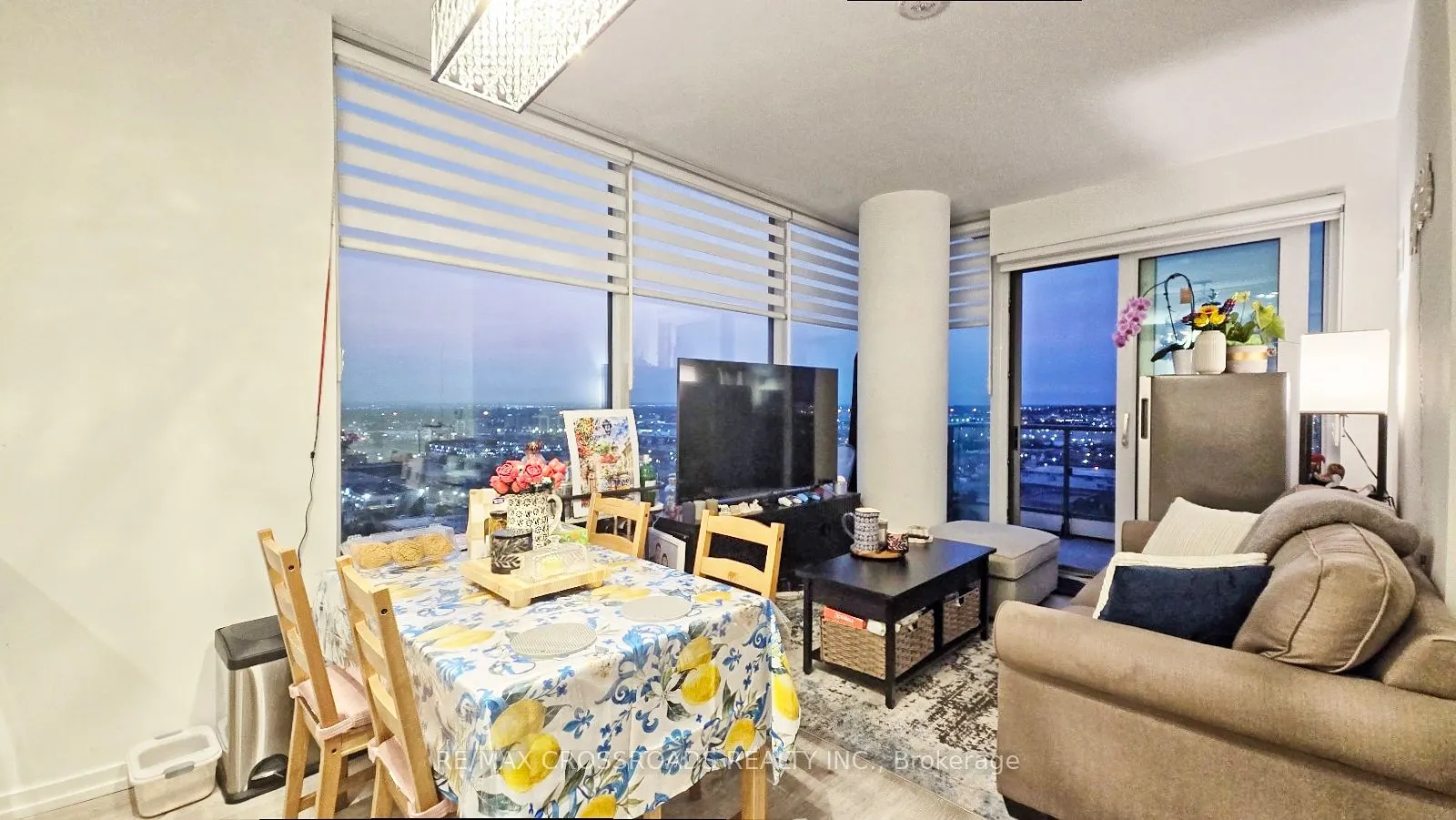 1000 Portage Parkway #1611