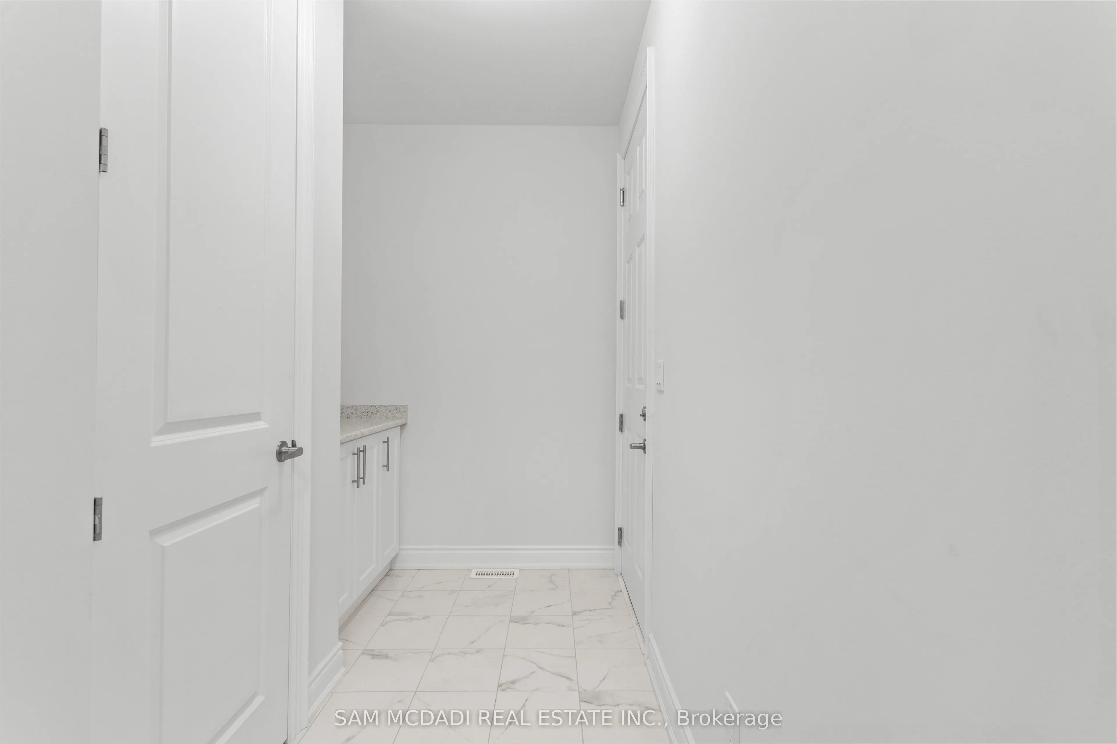 99 Black Walnut Court