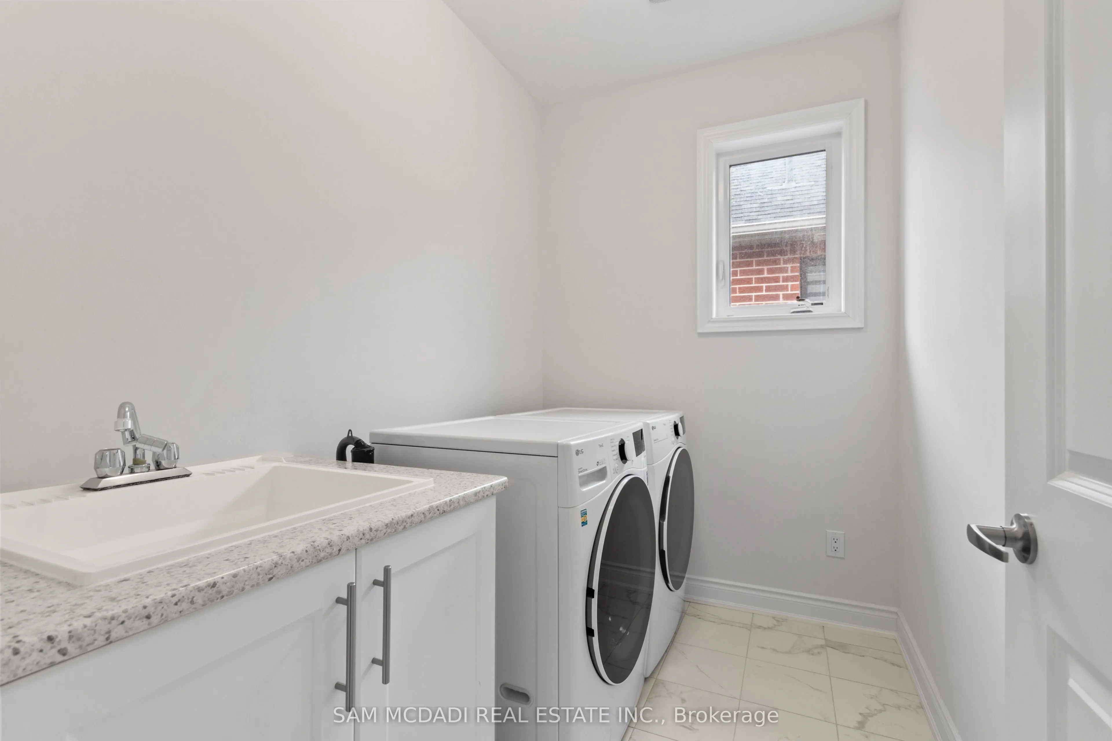 99 Black Walnut Court