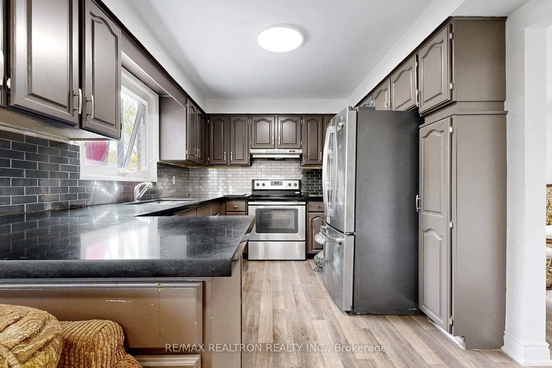 39 Camrose Drive