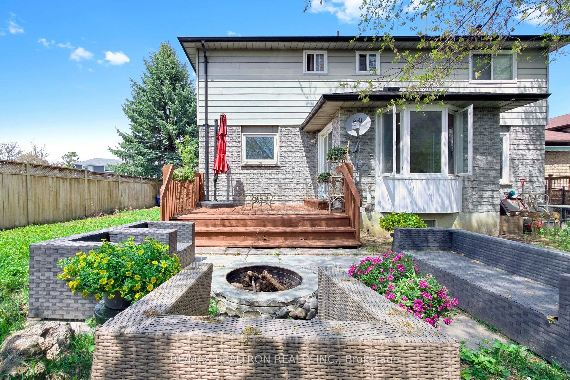 39 Camrose Drive