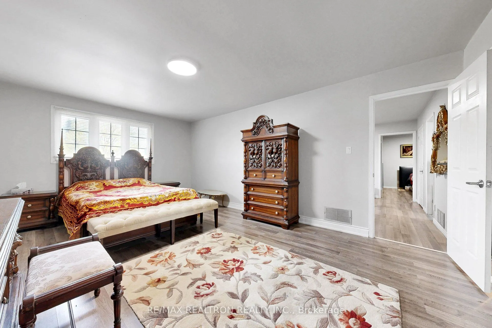 39 Camrose Drive