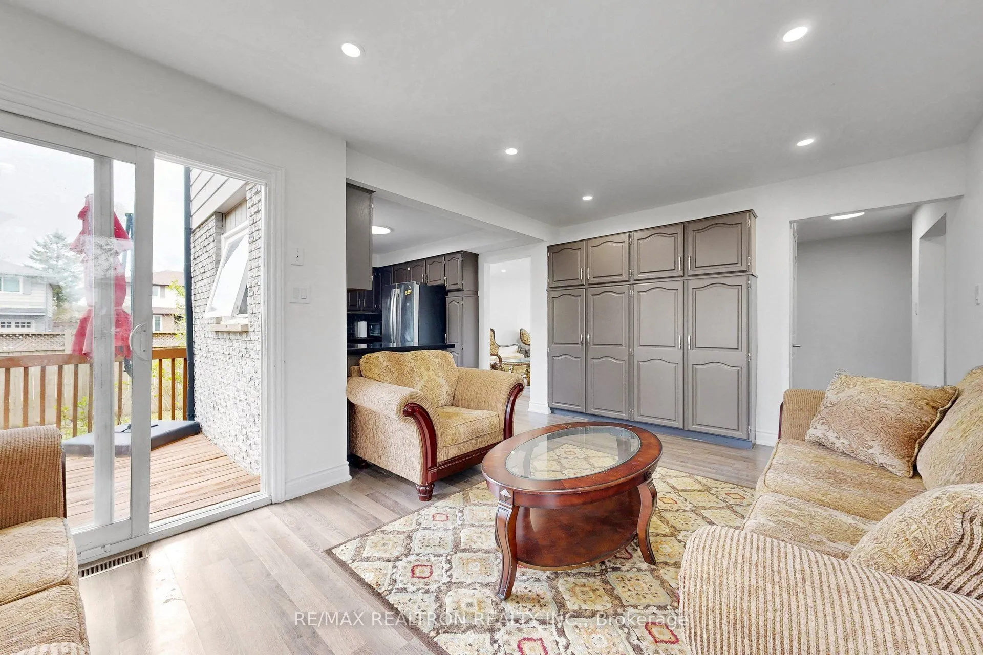 39 Camrose Drive