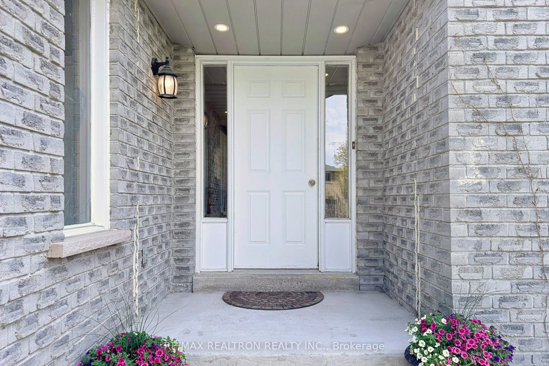 39 Camrose Drive