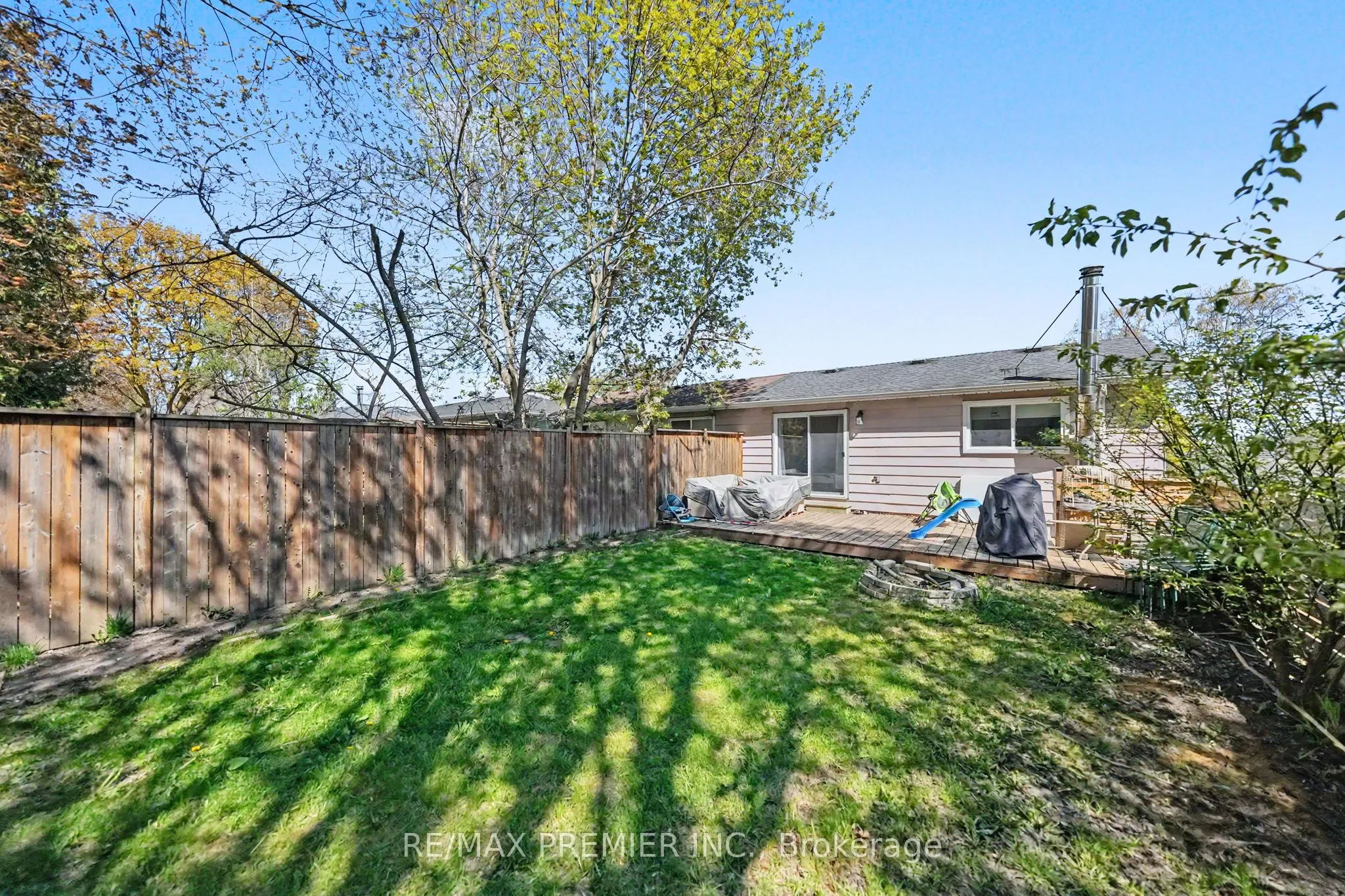 249 Britannia Avenue