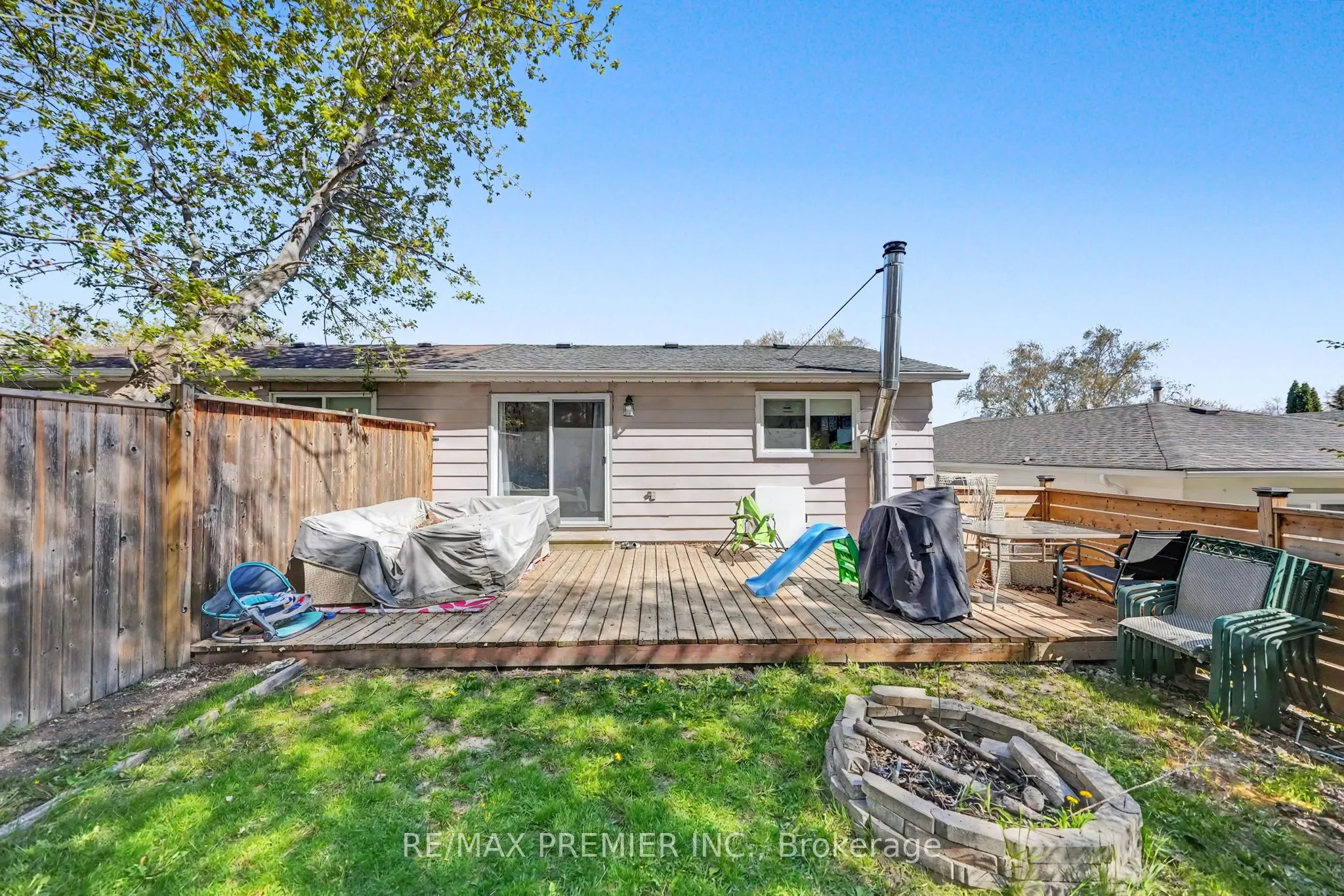 249 Britannia Avenue