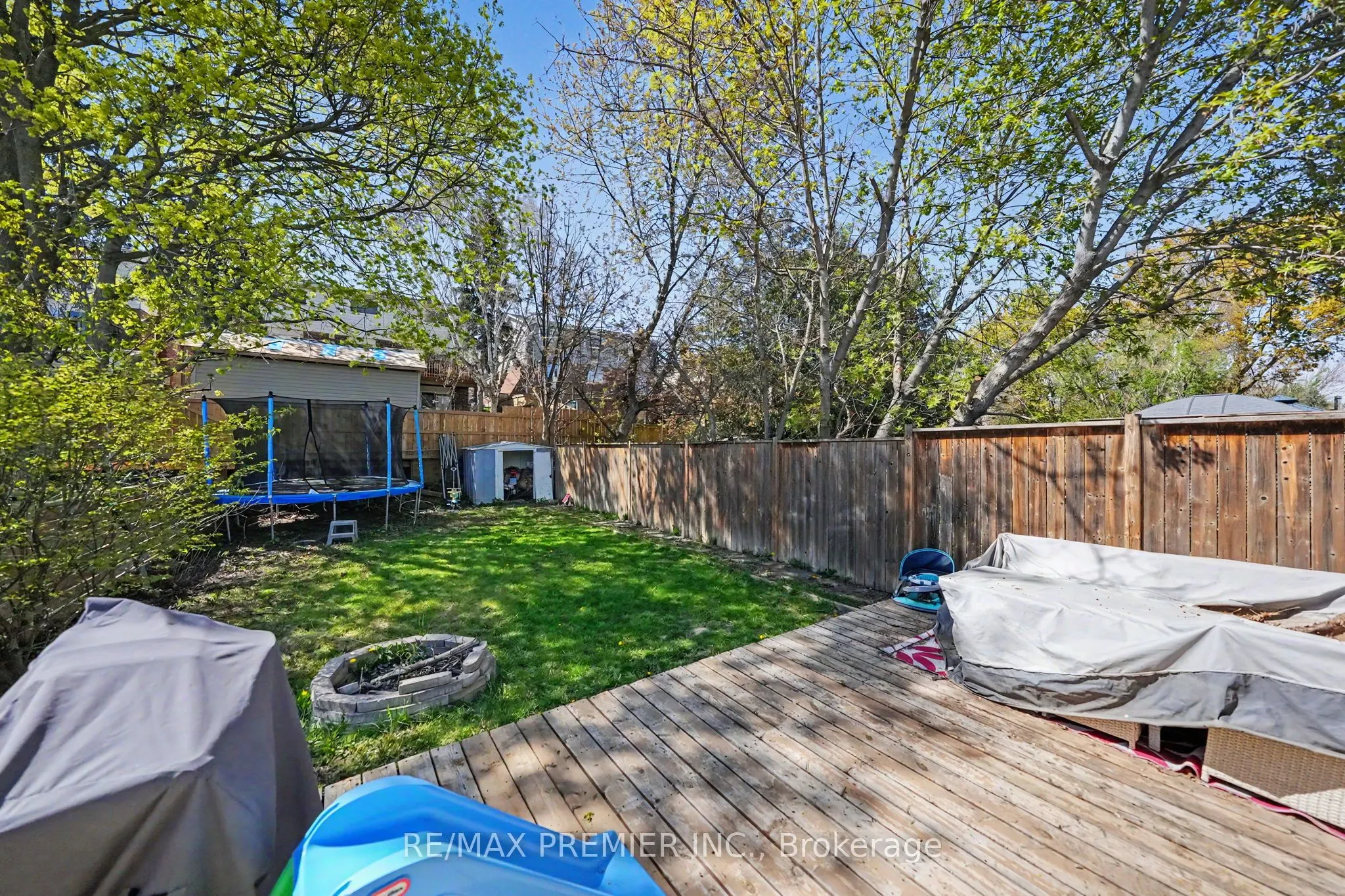 249 Britannia Avenue