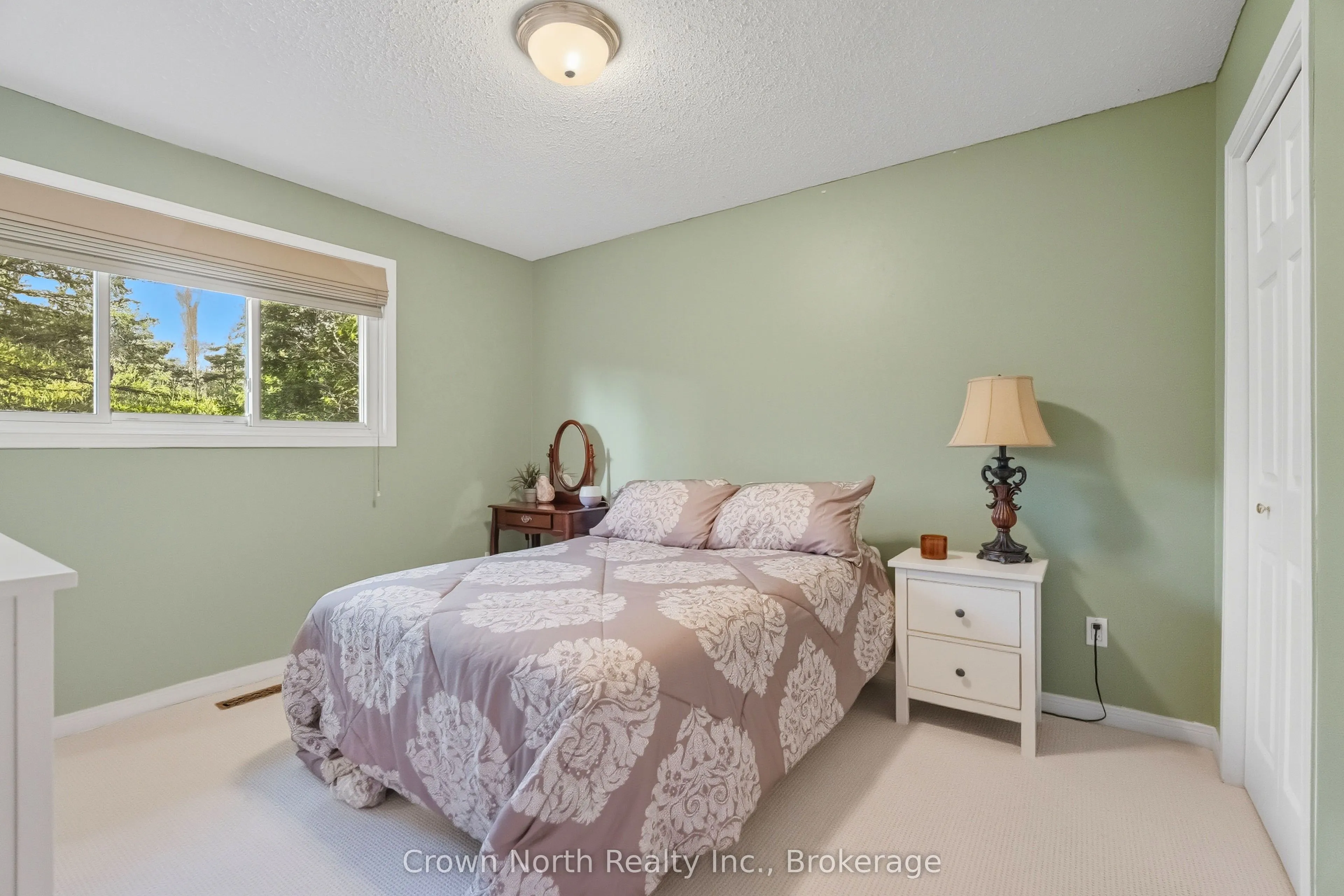 17 Black Willow Court