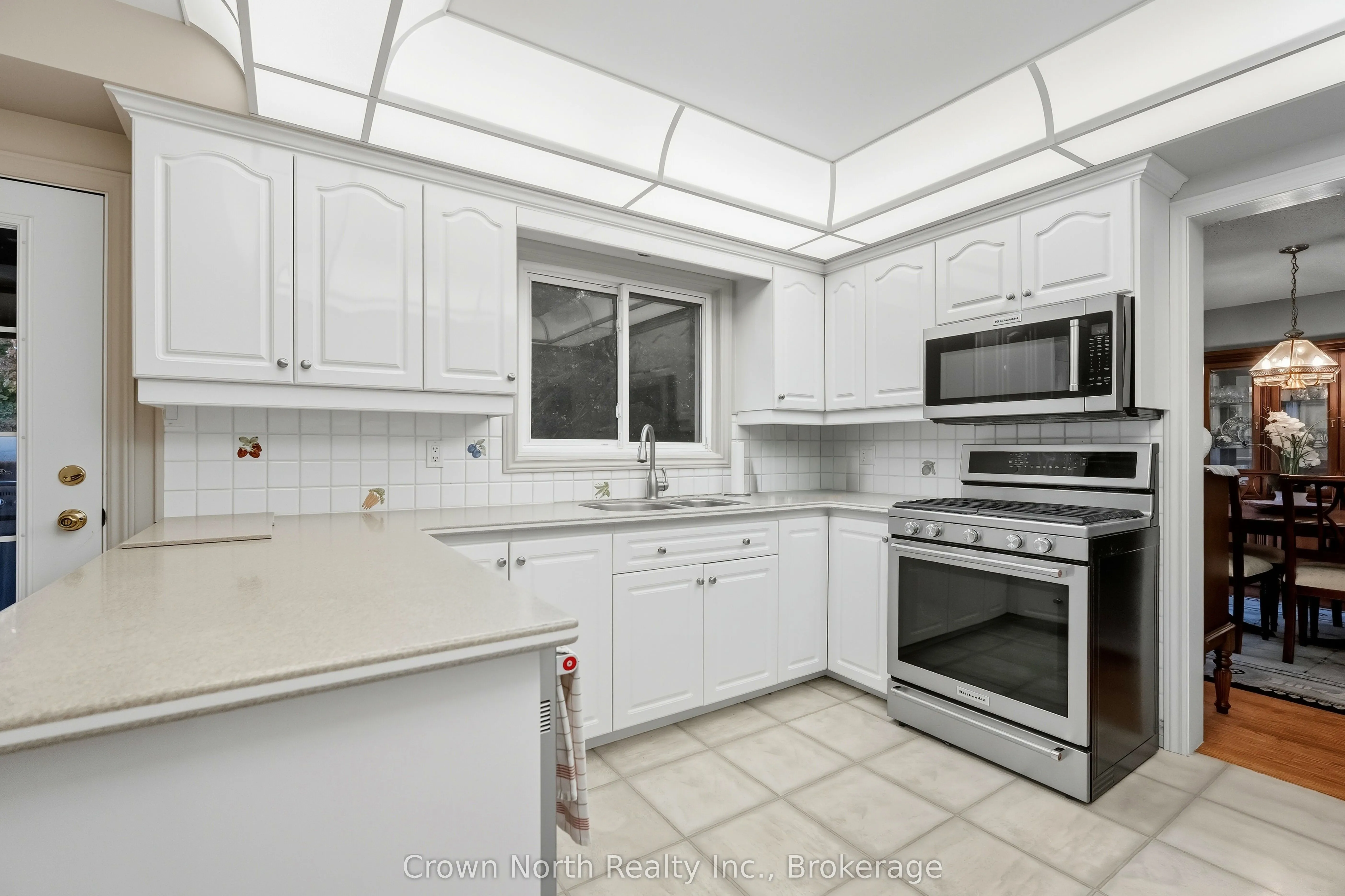 17 Black Willow Court