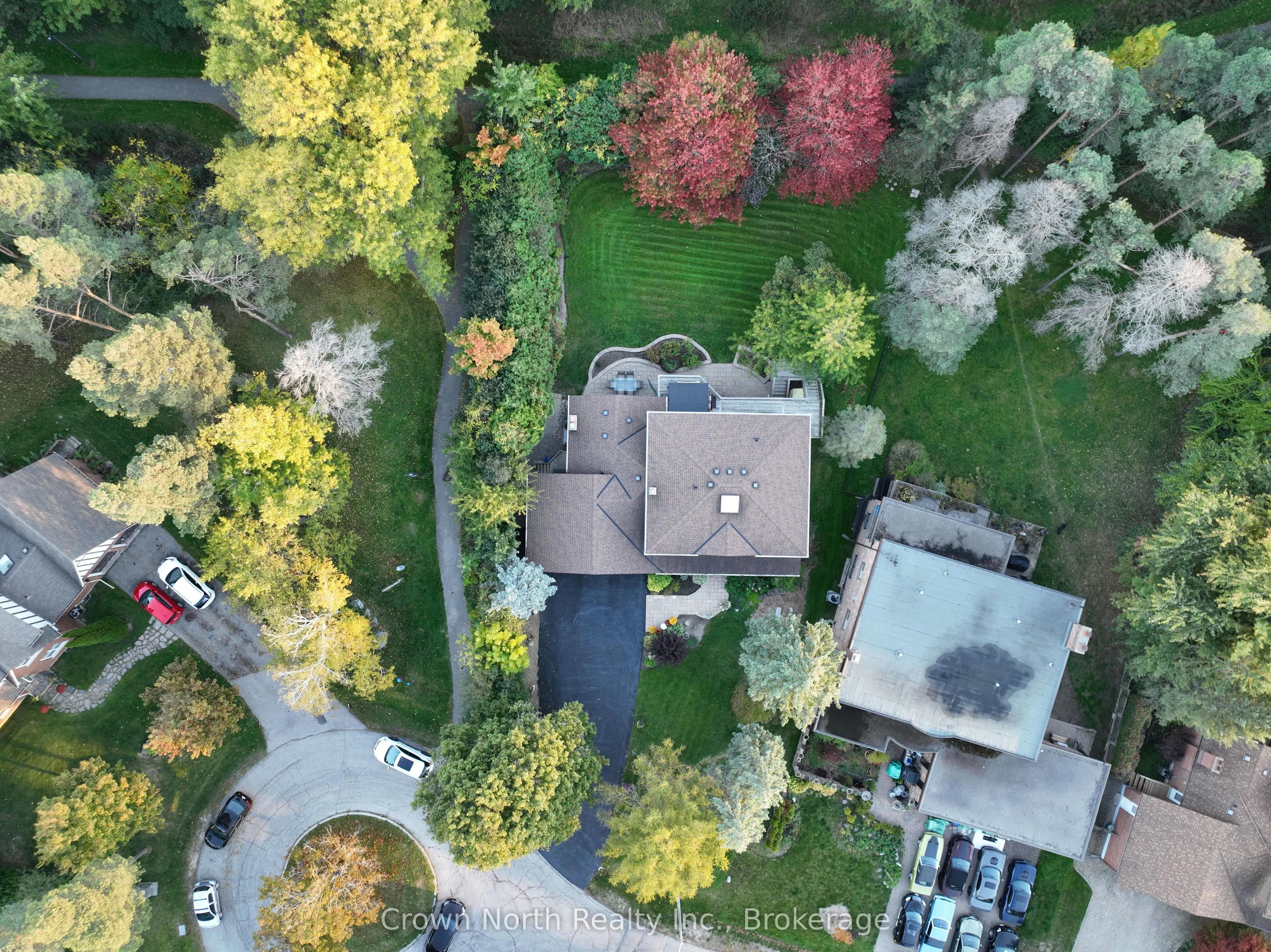 17 Black Willow Court