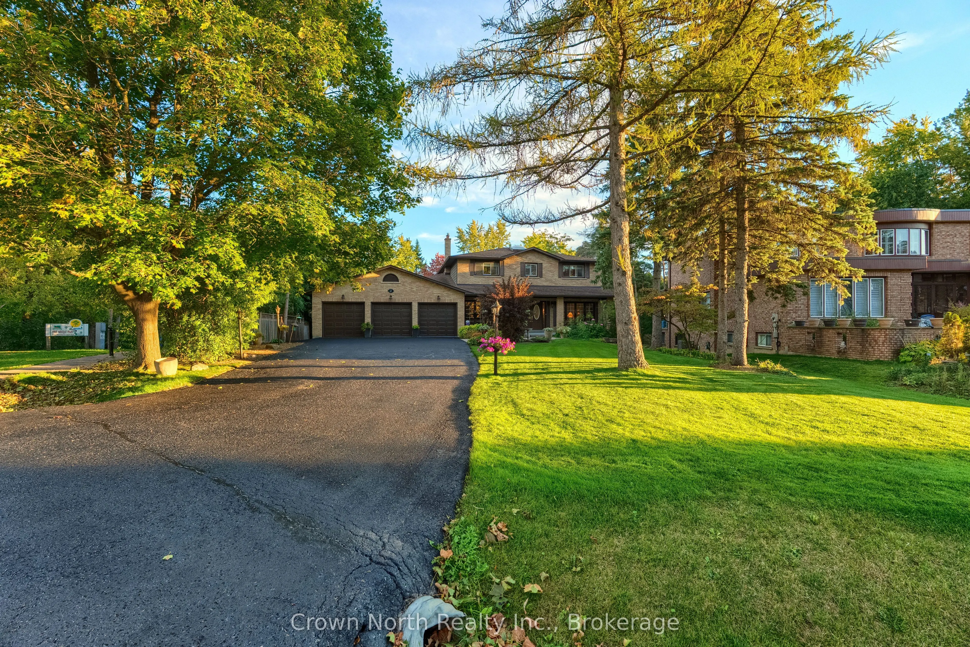17 Black Willow Court