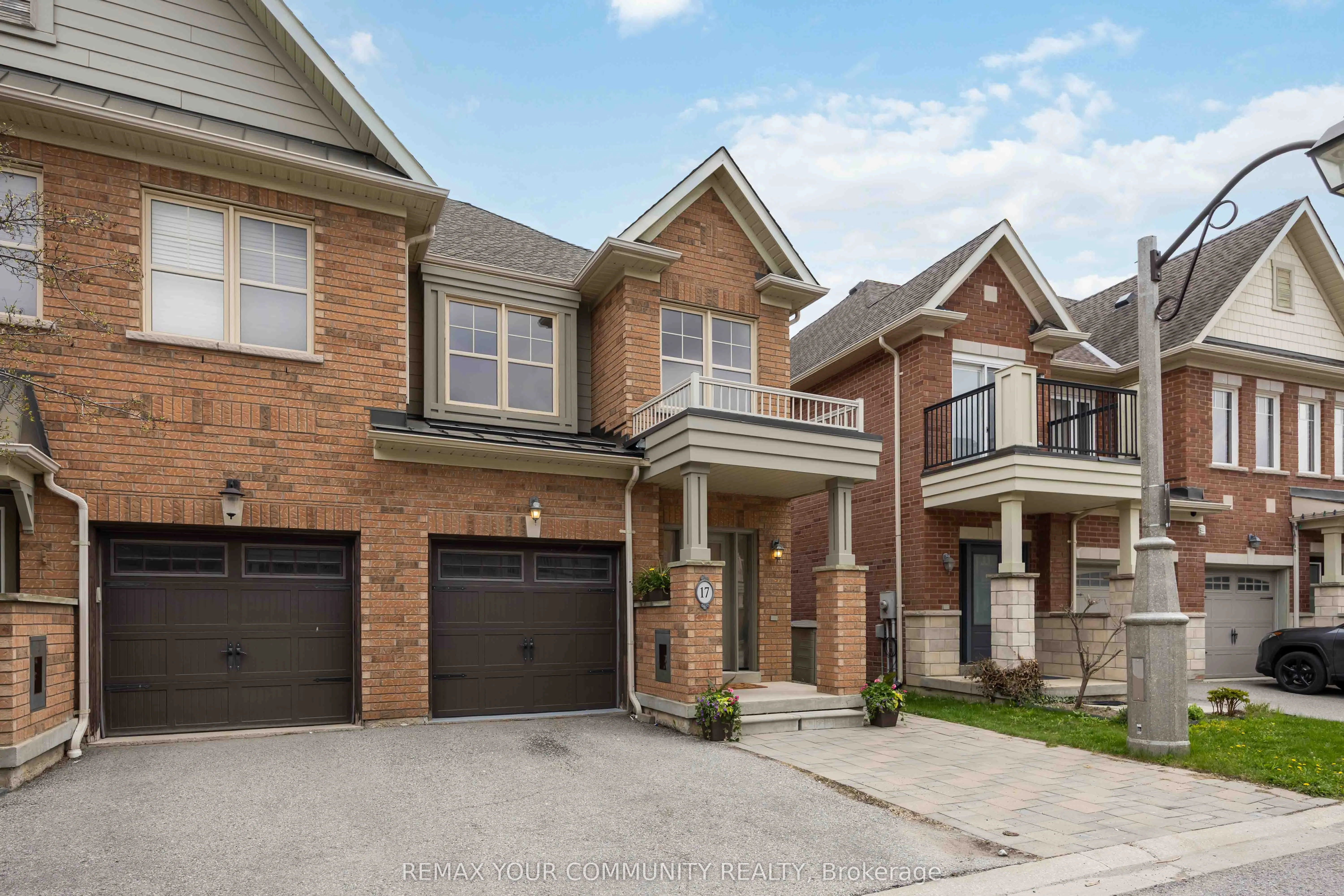 17 Latitude Lane