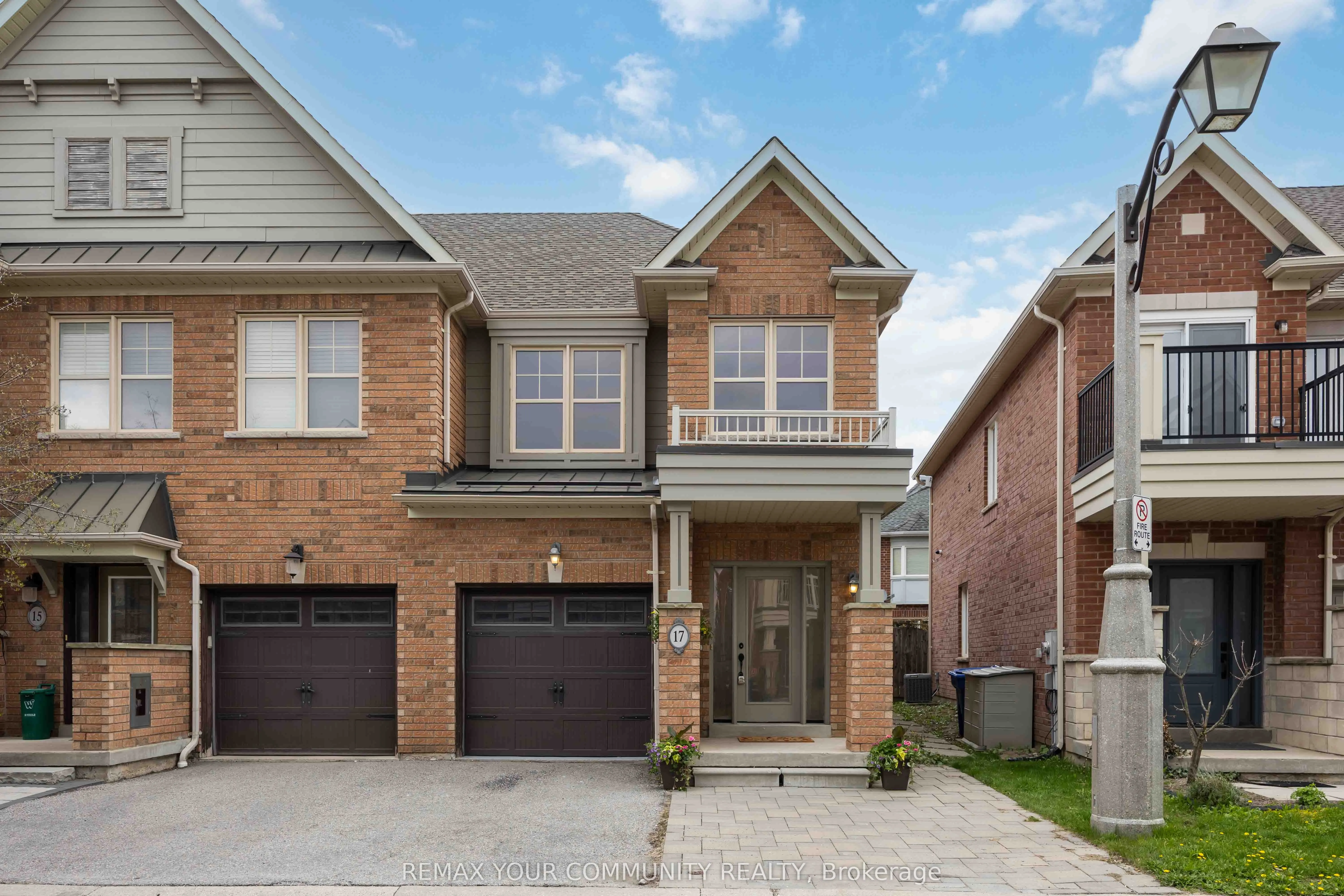 17 Latitude Lane