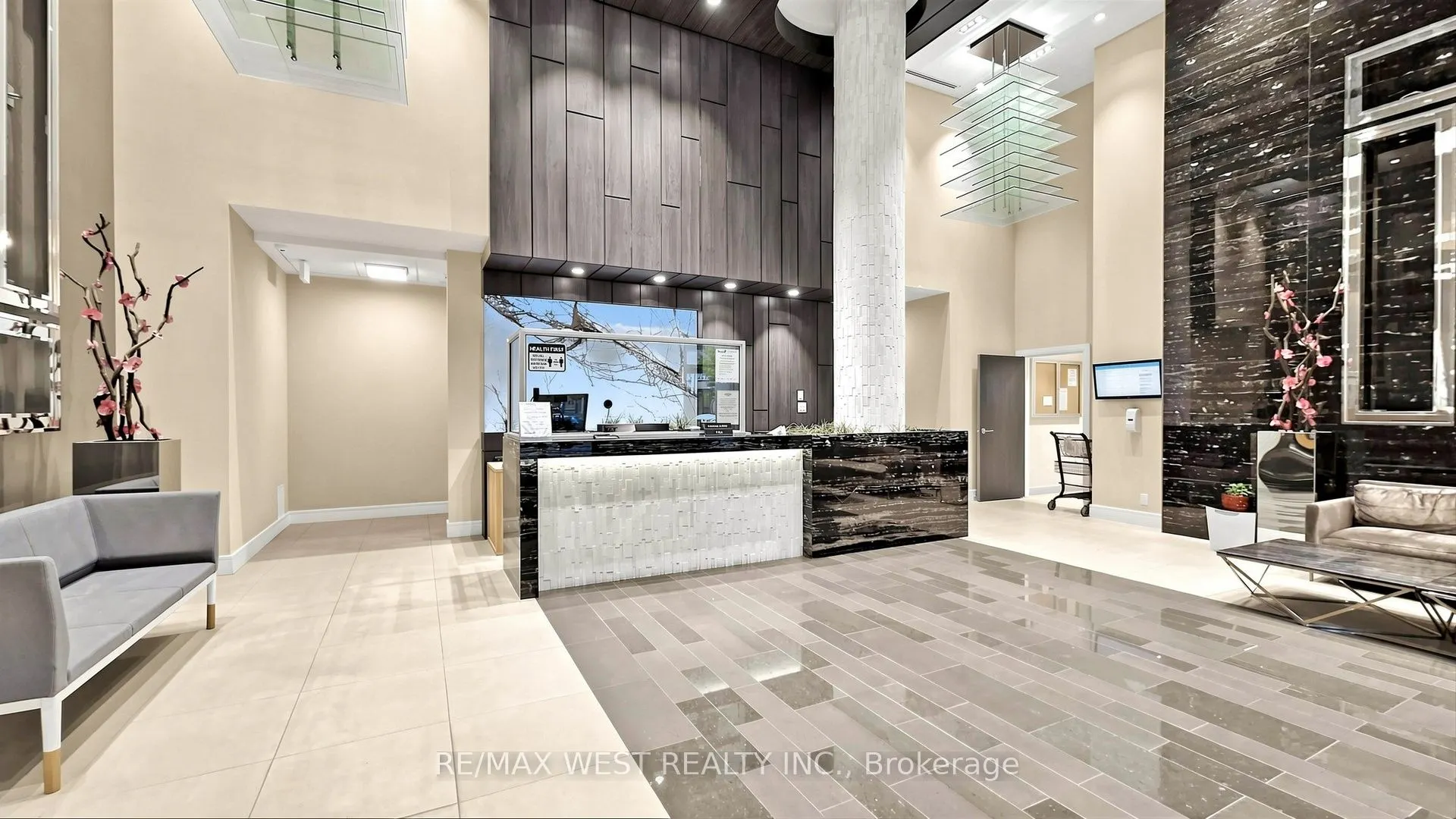9191 Yonge Street #609