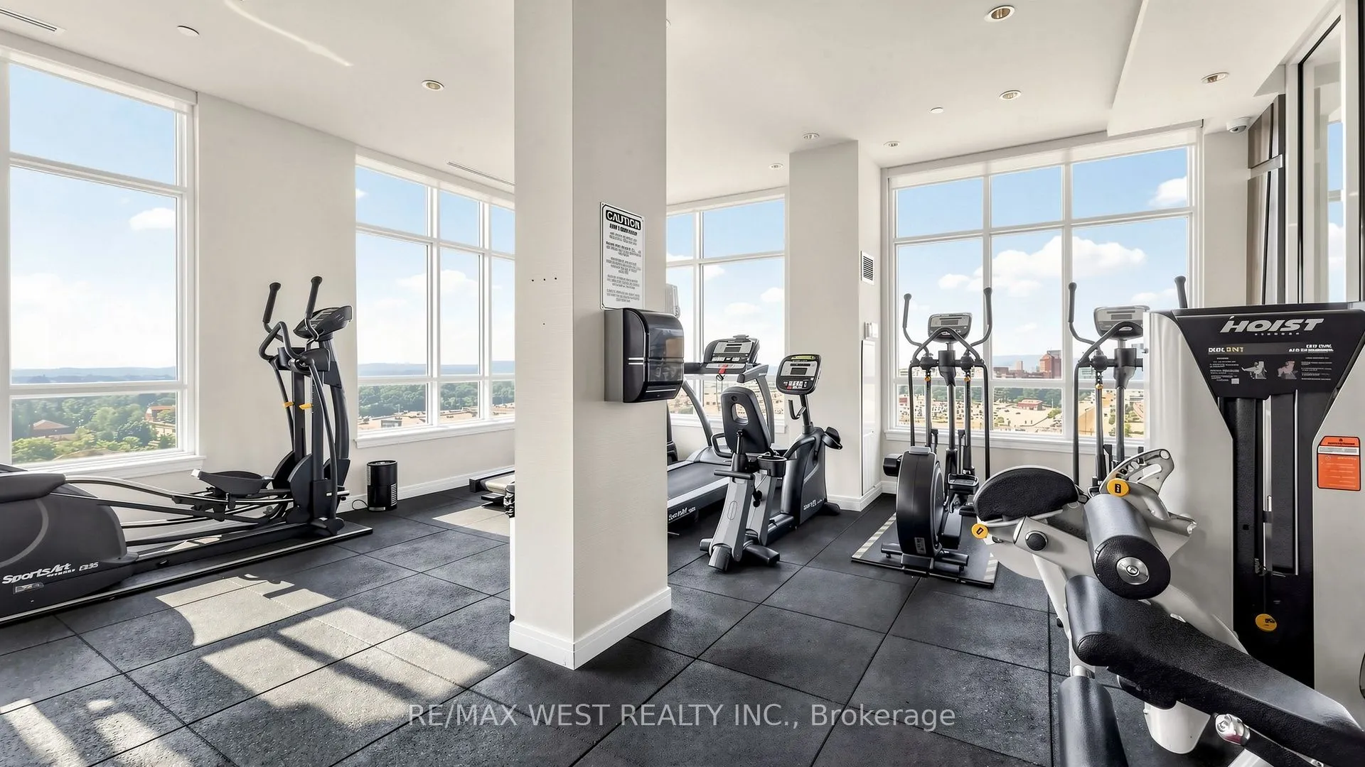 9191 Yonge Street #609
