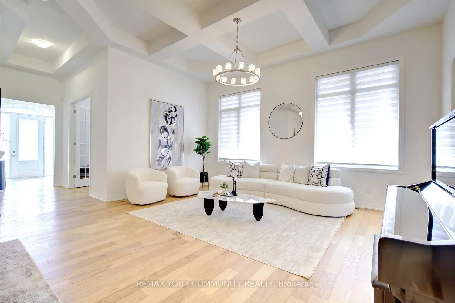 96 Bond Crescent