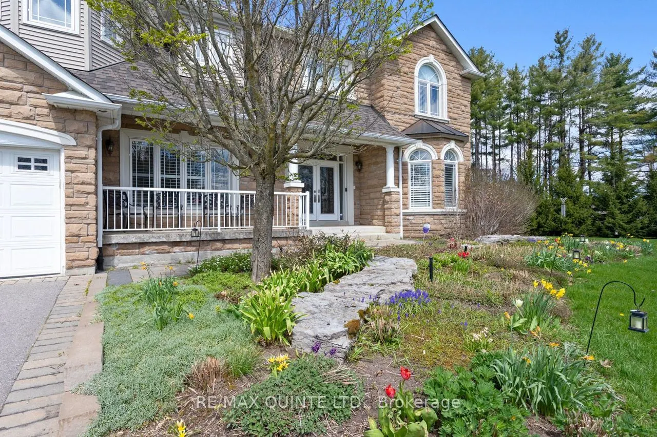 2 Treeview Avenue