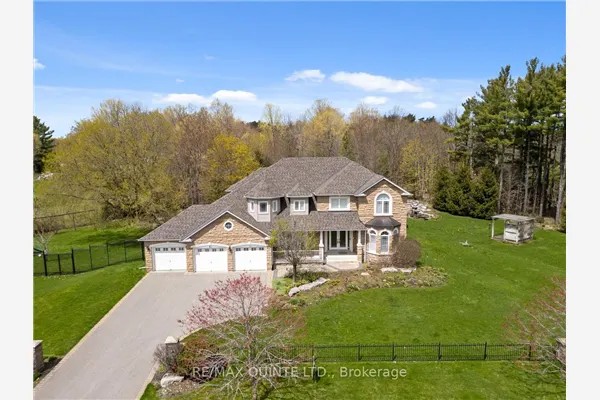 2 Treeview Avenue