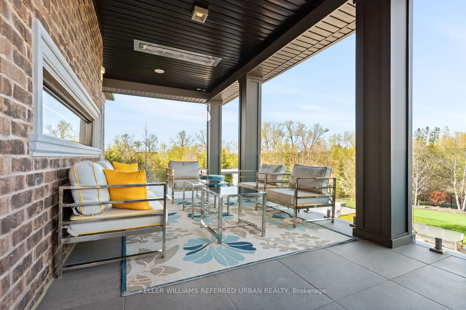 61 Ria Court