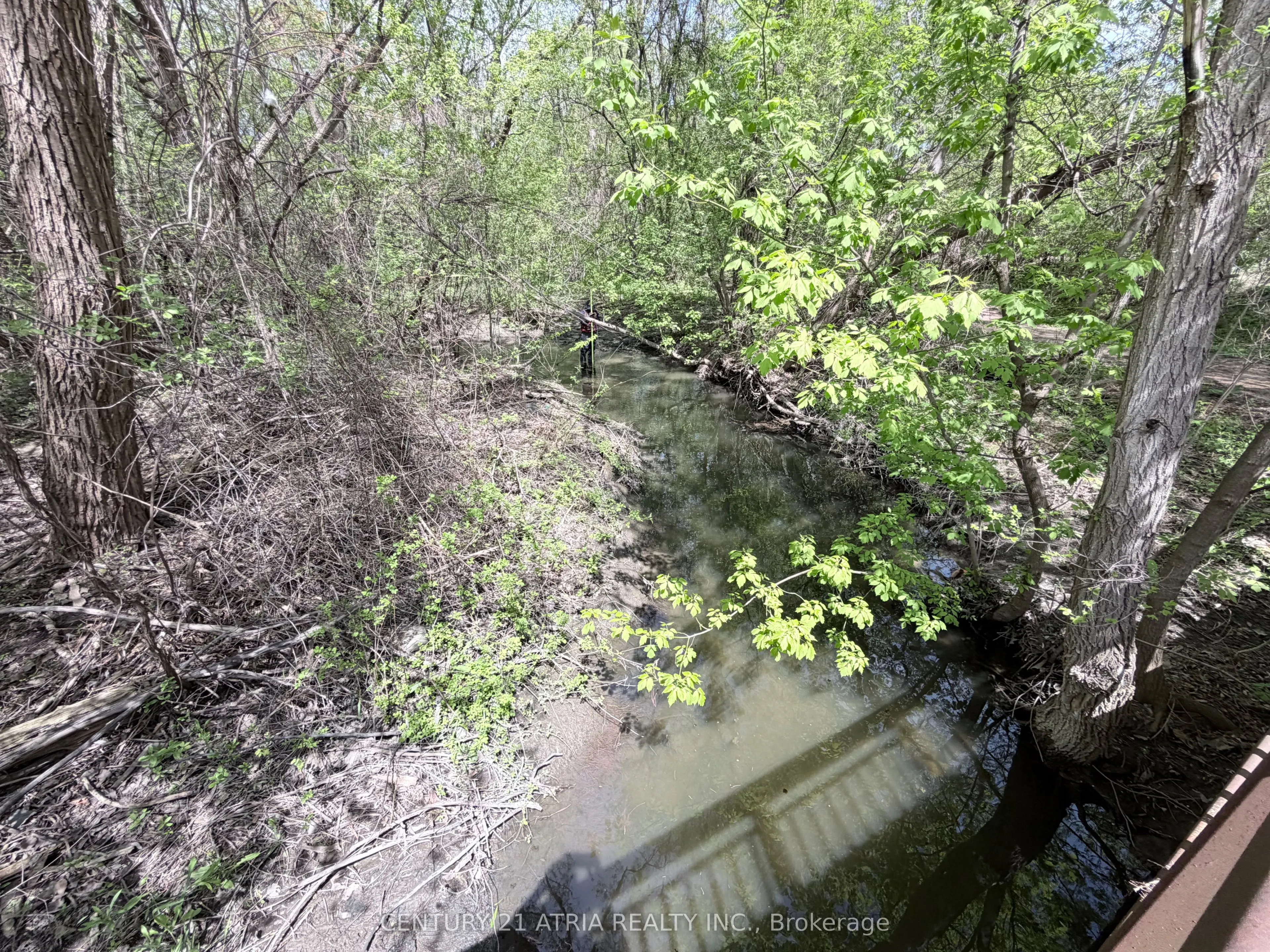 118 May Avenue
