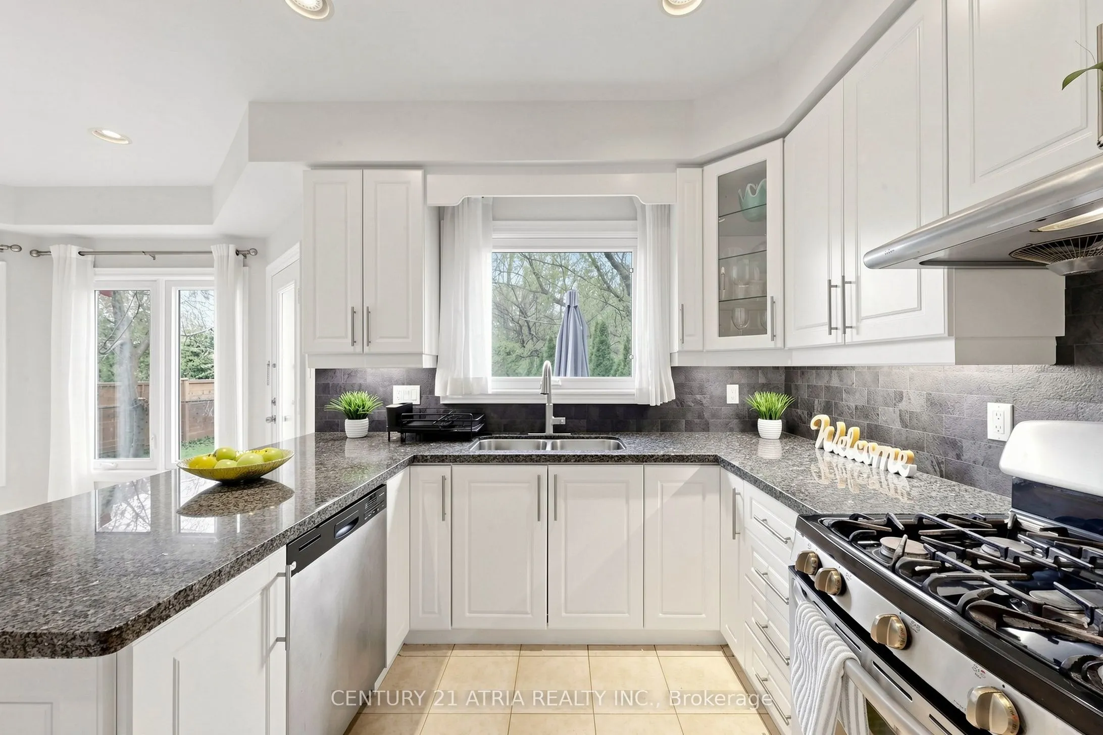 118 May Avenue