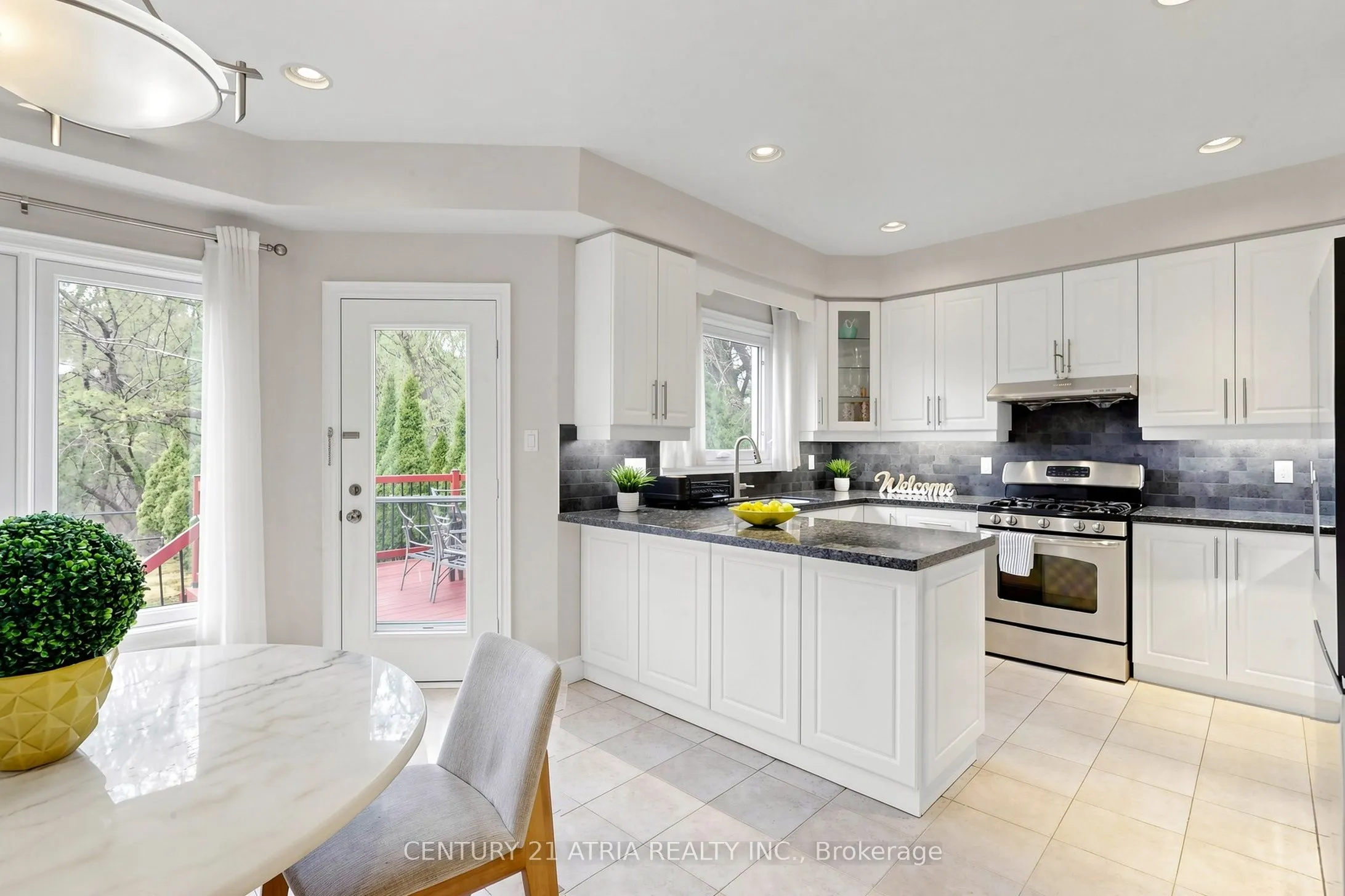 118 May Avenue