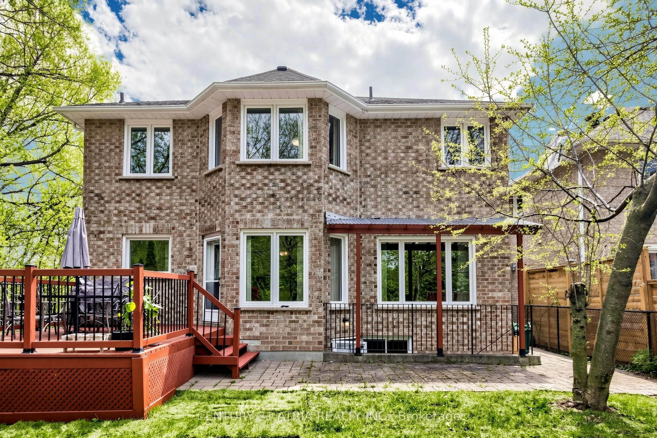 118 May Avenue