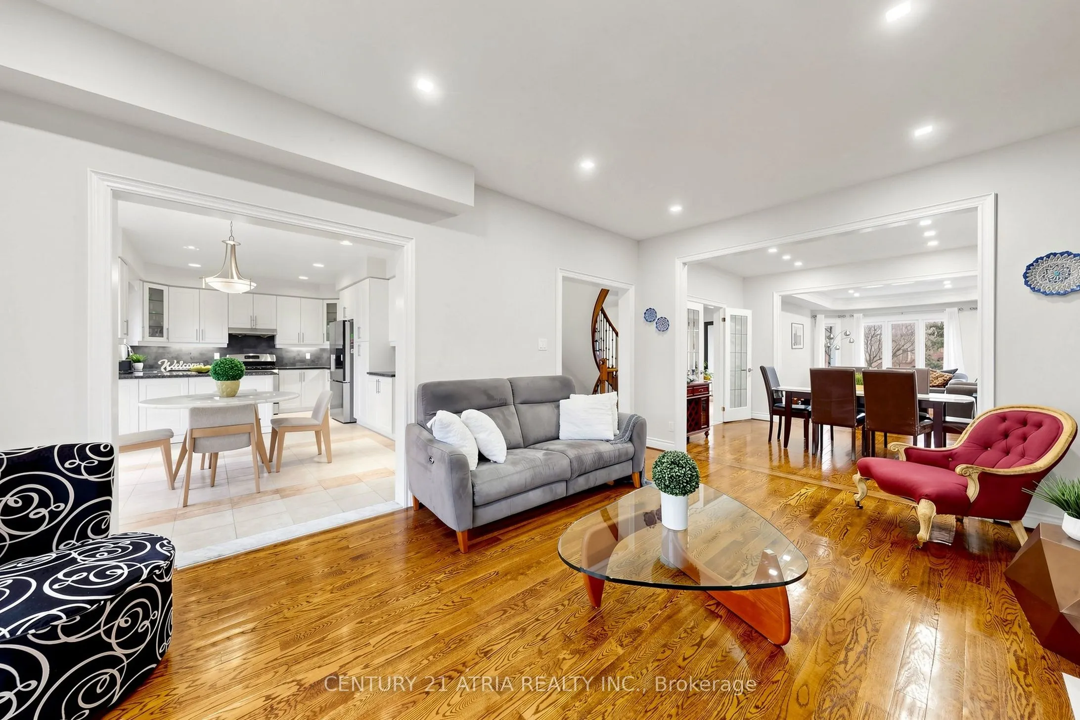 118 May Avenue