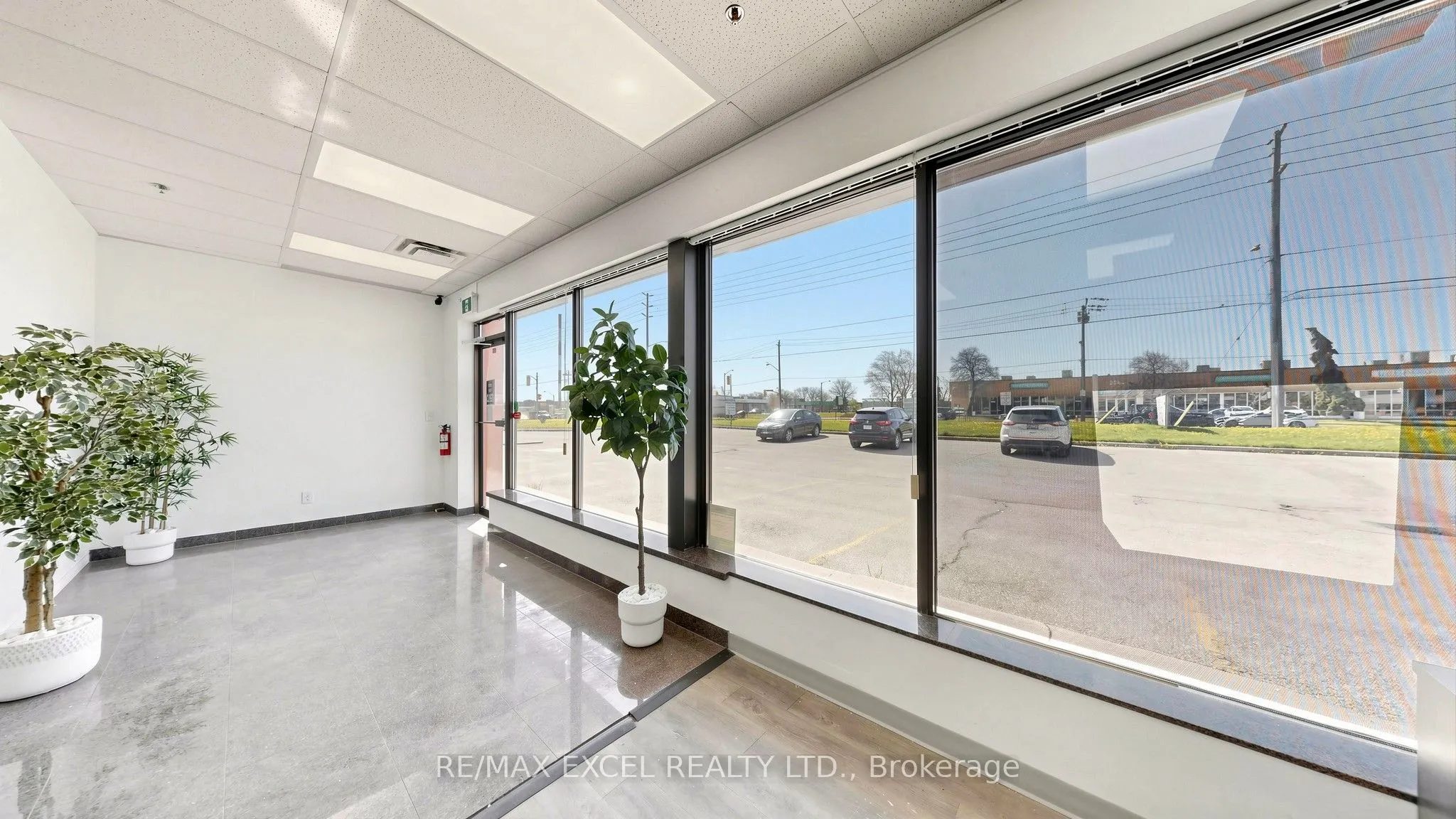 2050 Steeles Avenue W #4