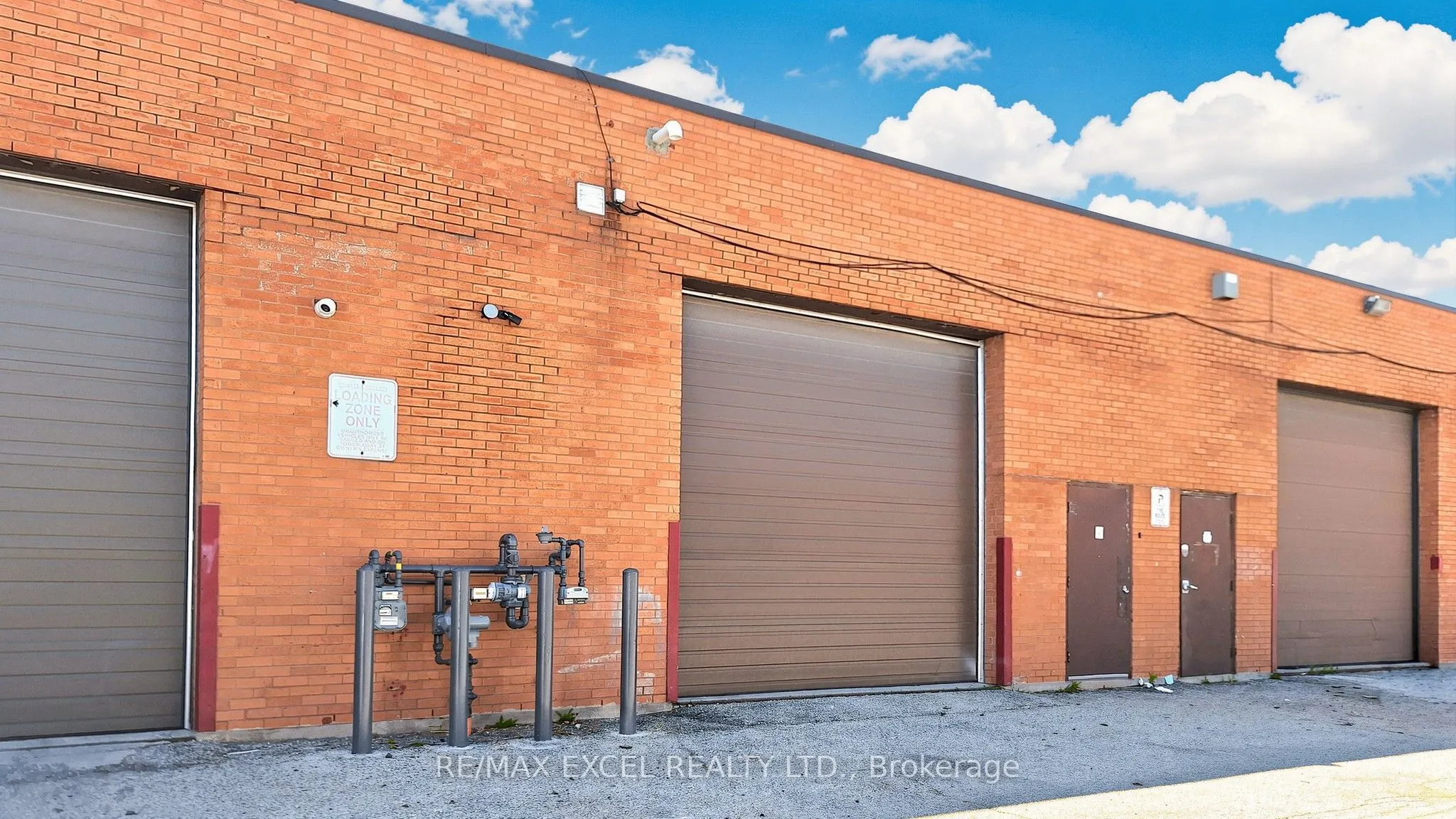 2050 Steeles Avenue W #4