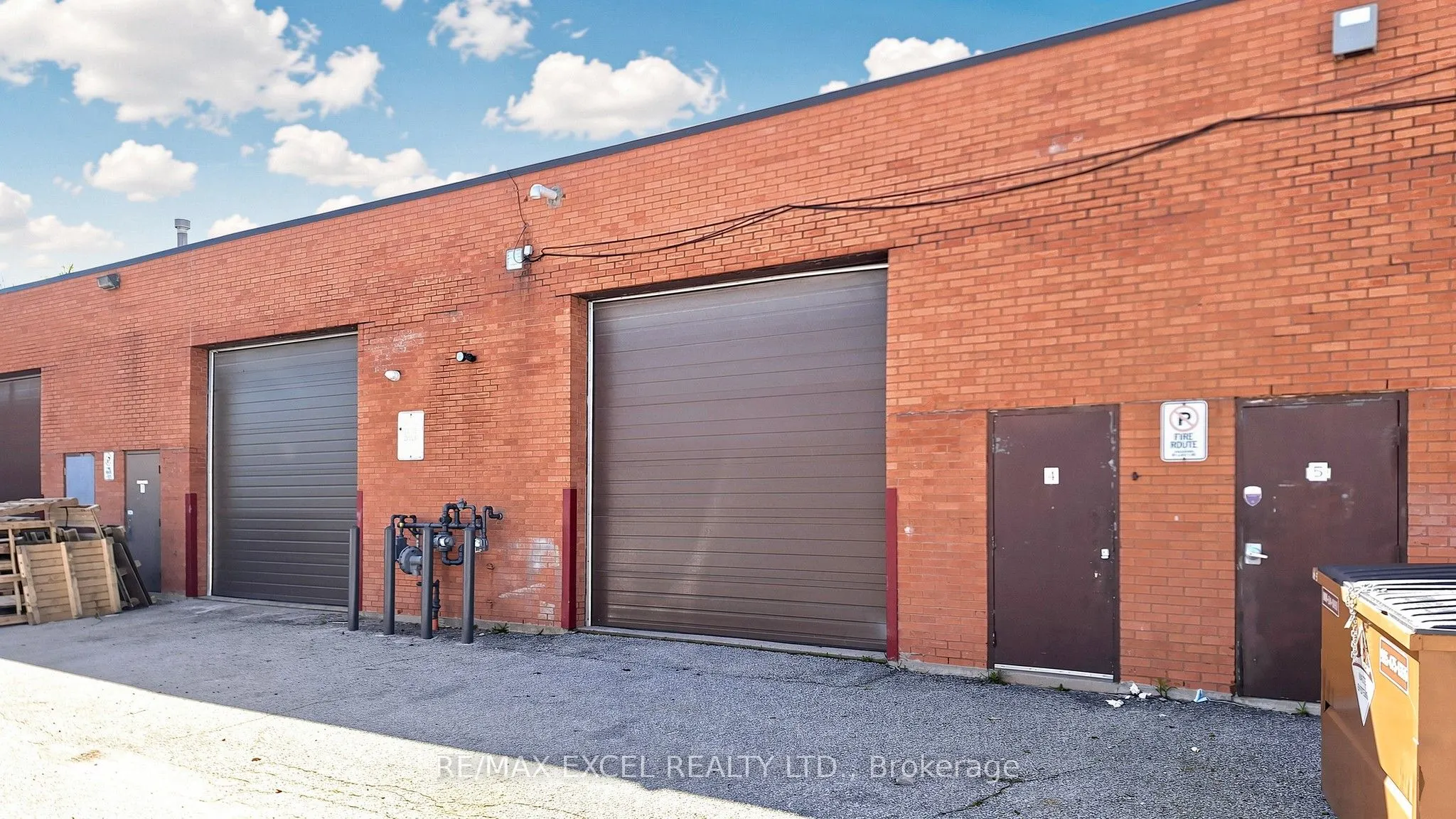 2050 Steeles Avenue W #4