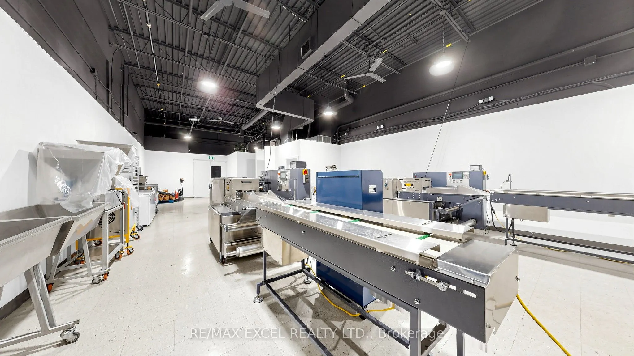 2050 Steeles Avenue W #4