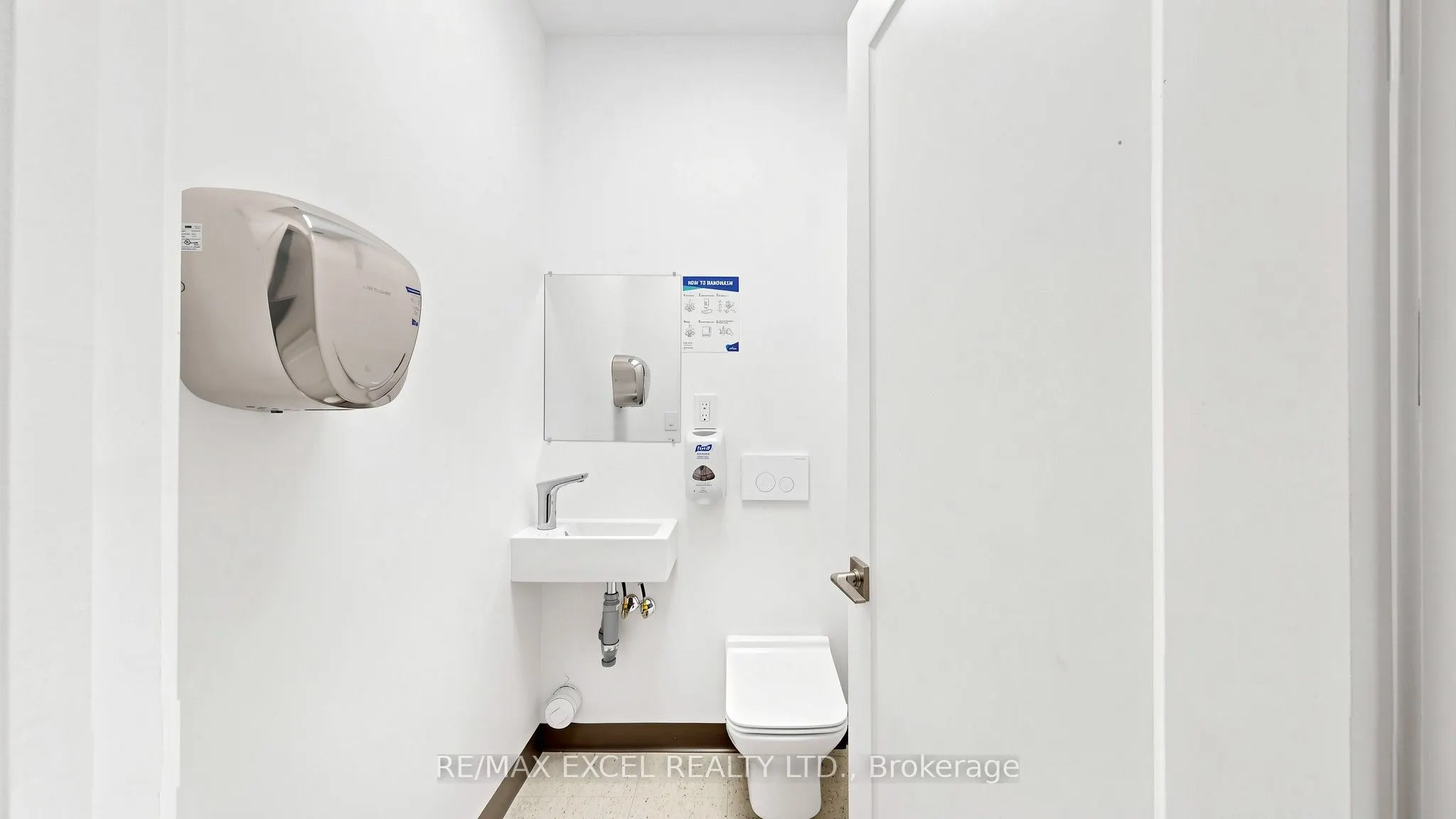2050 Steeles Avenue W #4