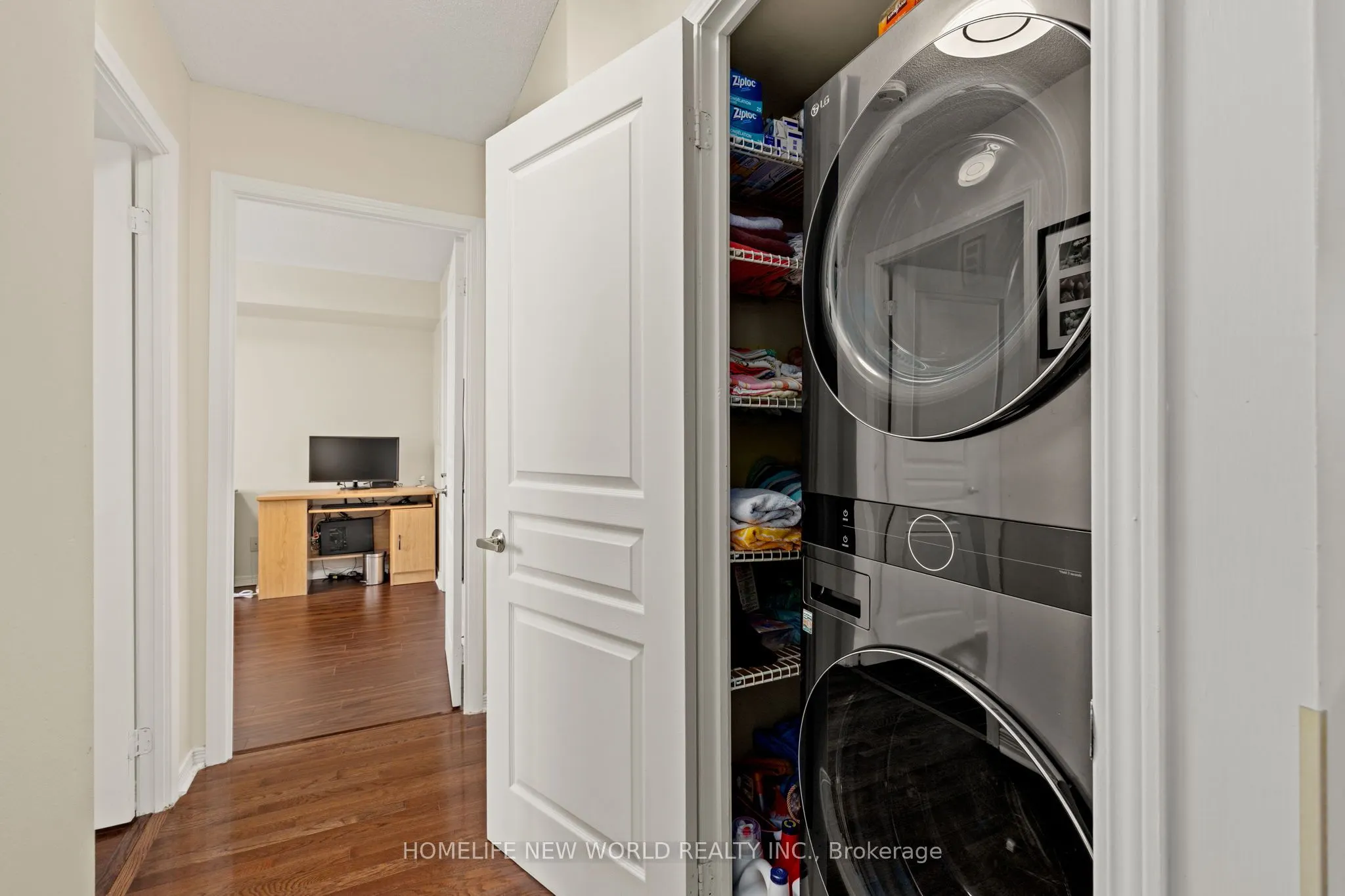 330 Red Maple Road #1103