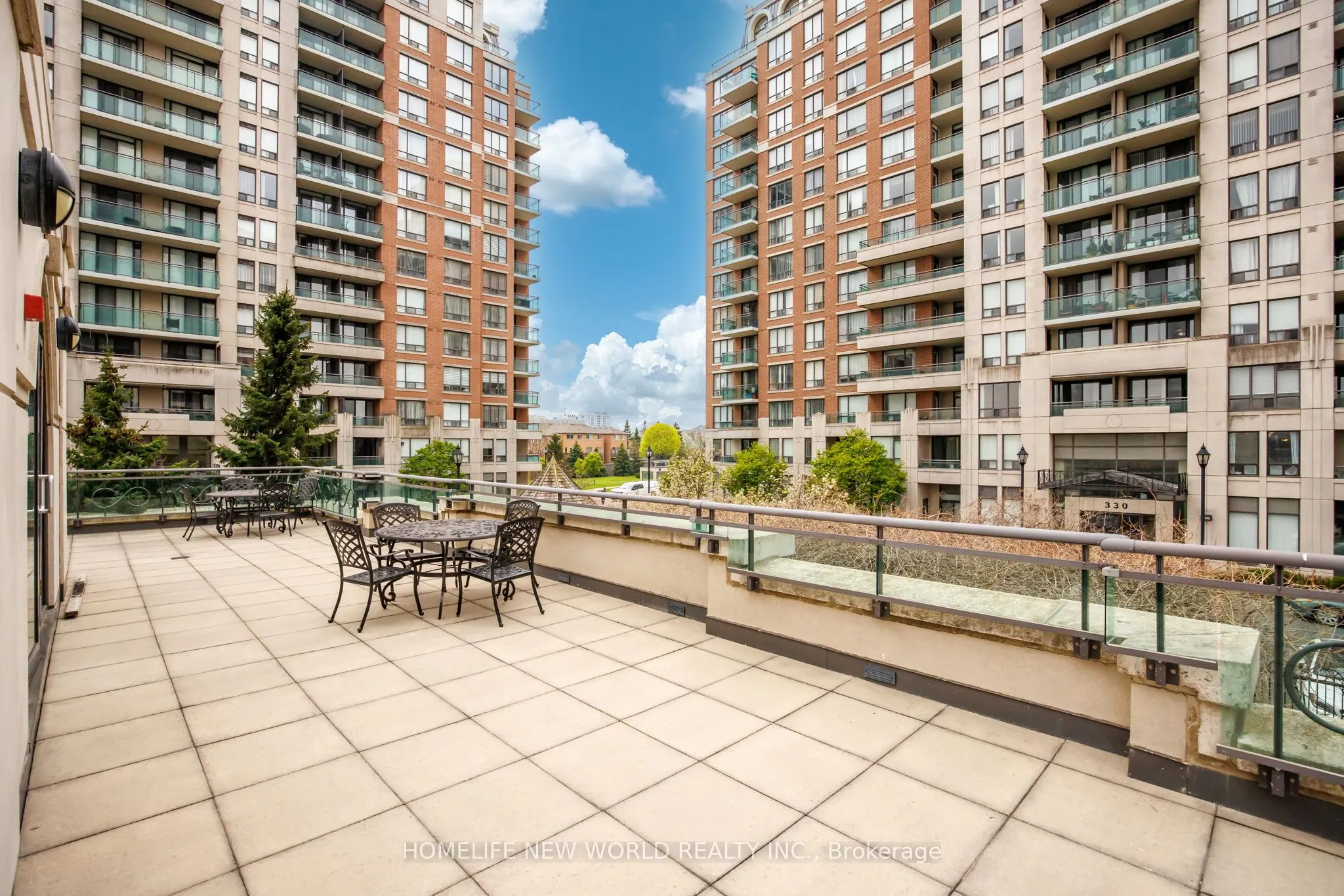 330 Red Maple Road #1103