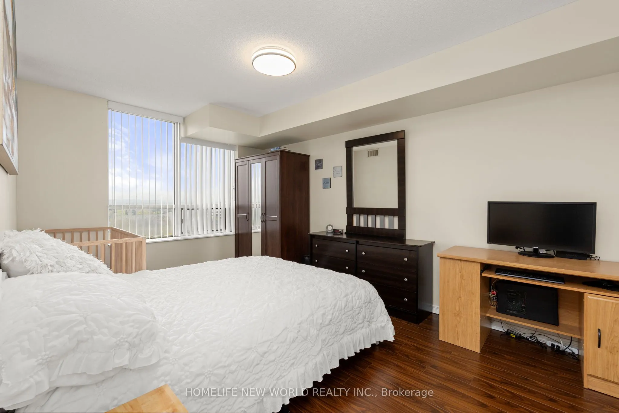 330 Red Maple Road #1103