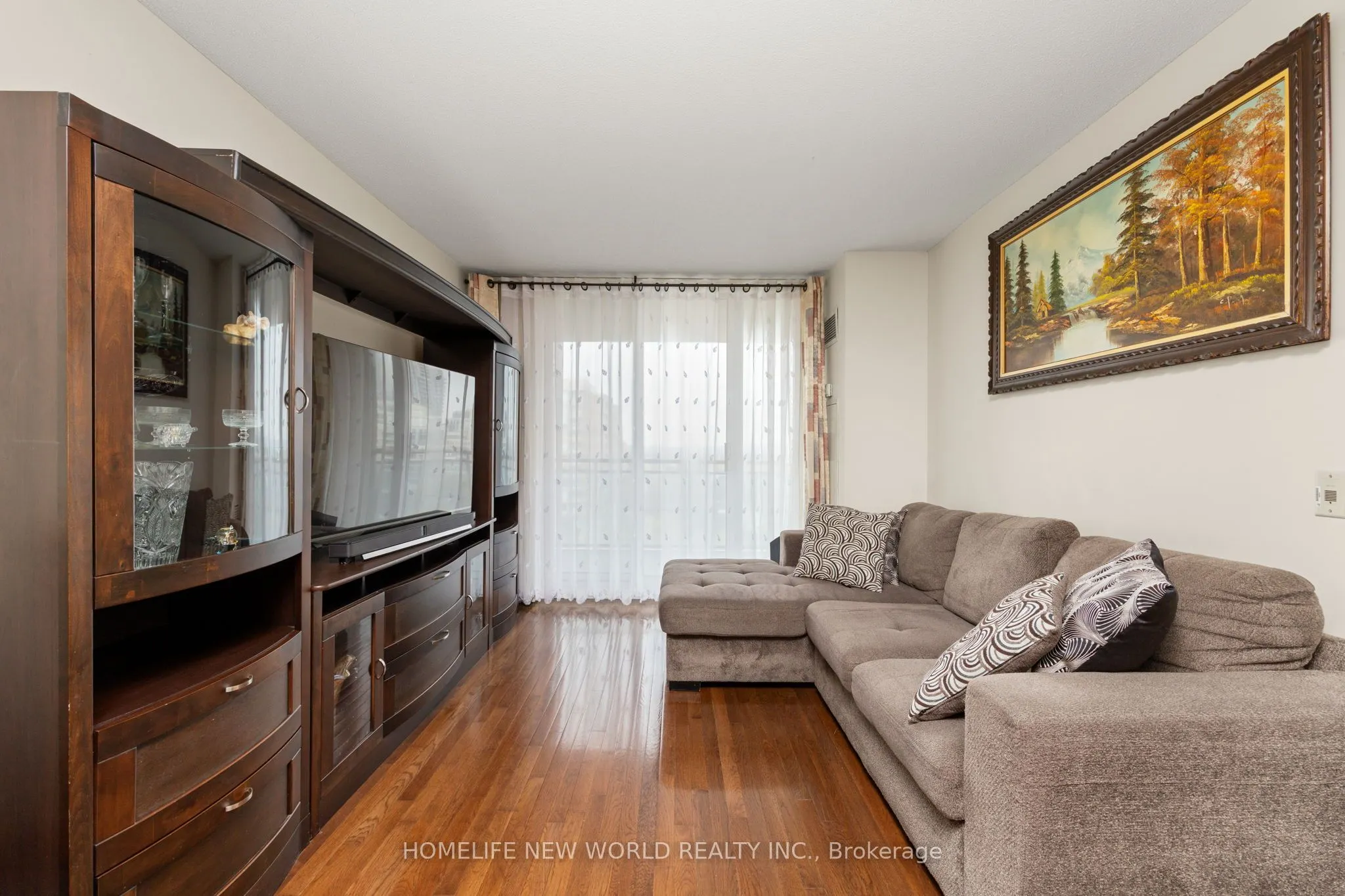 330 Red Maple Road #1103