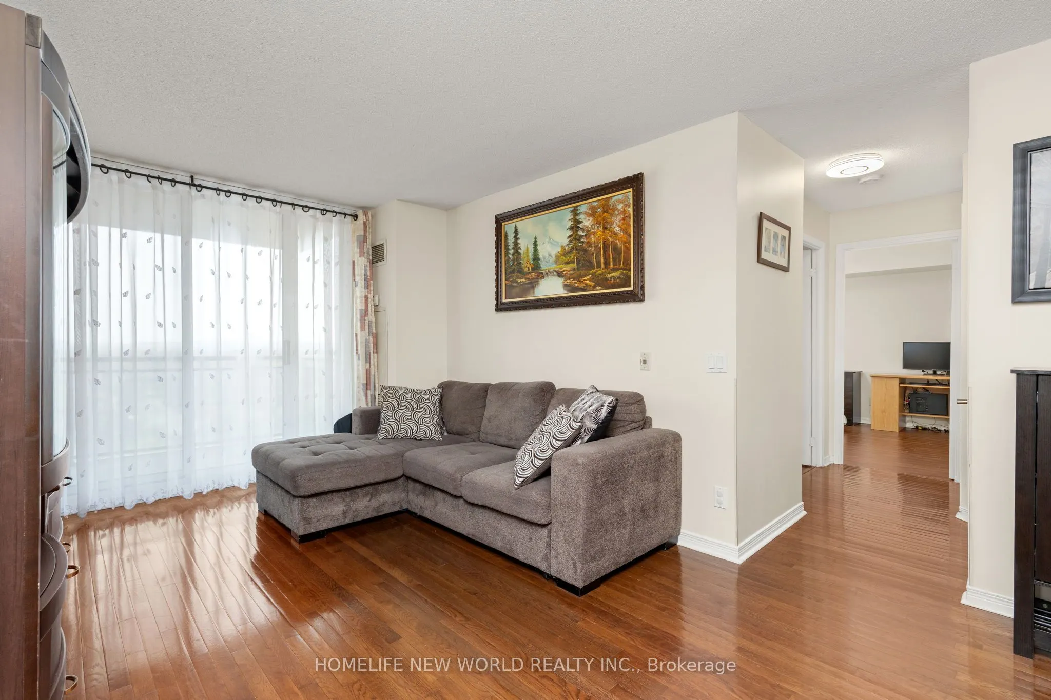 330 Red Maple Road #1103