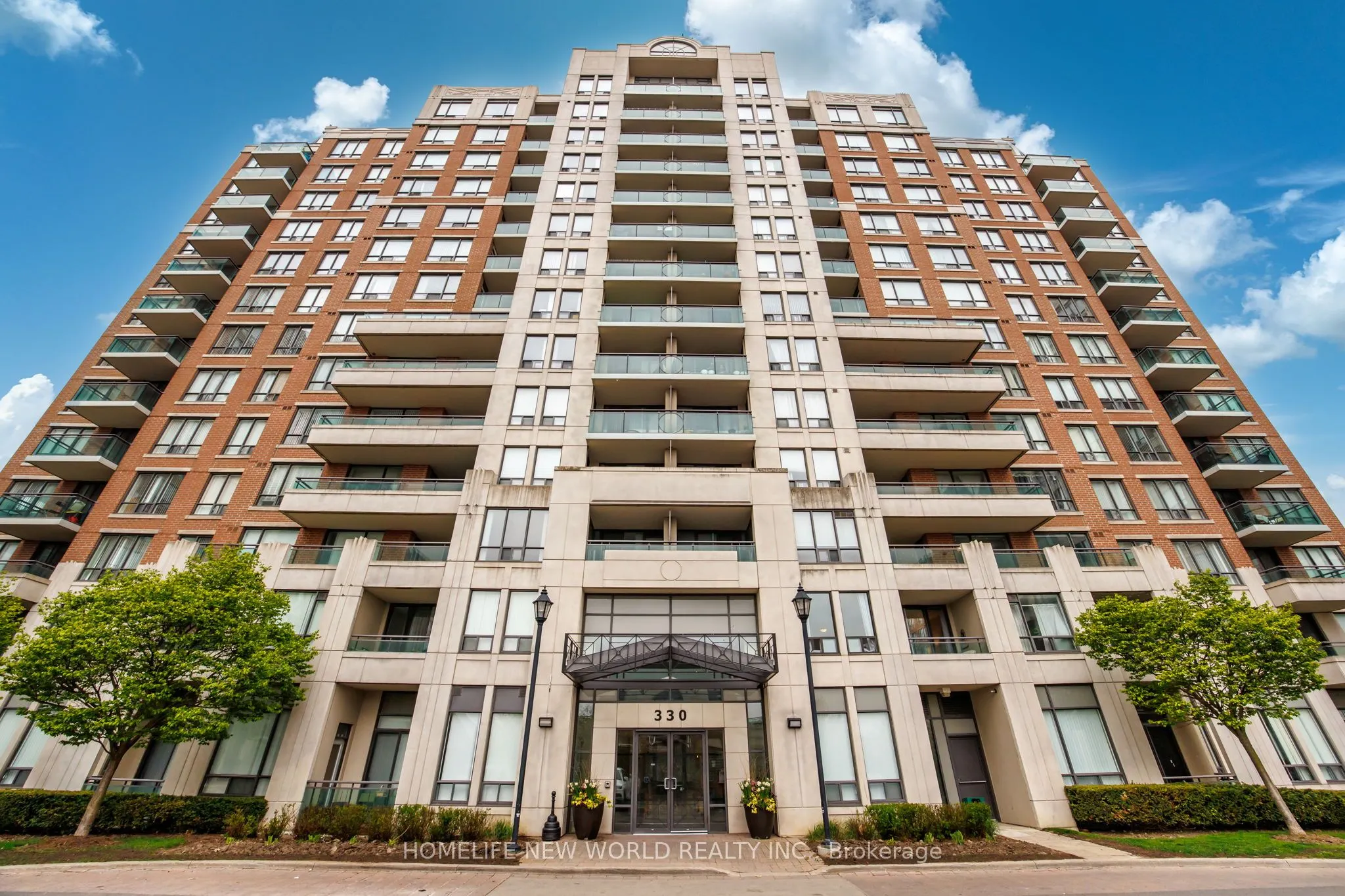 330 Red Maple Road #1103