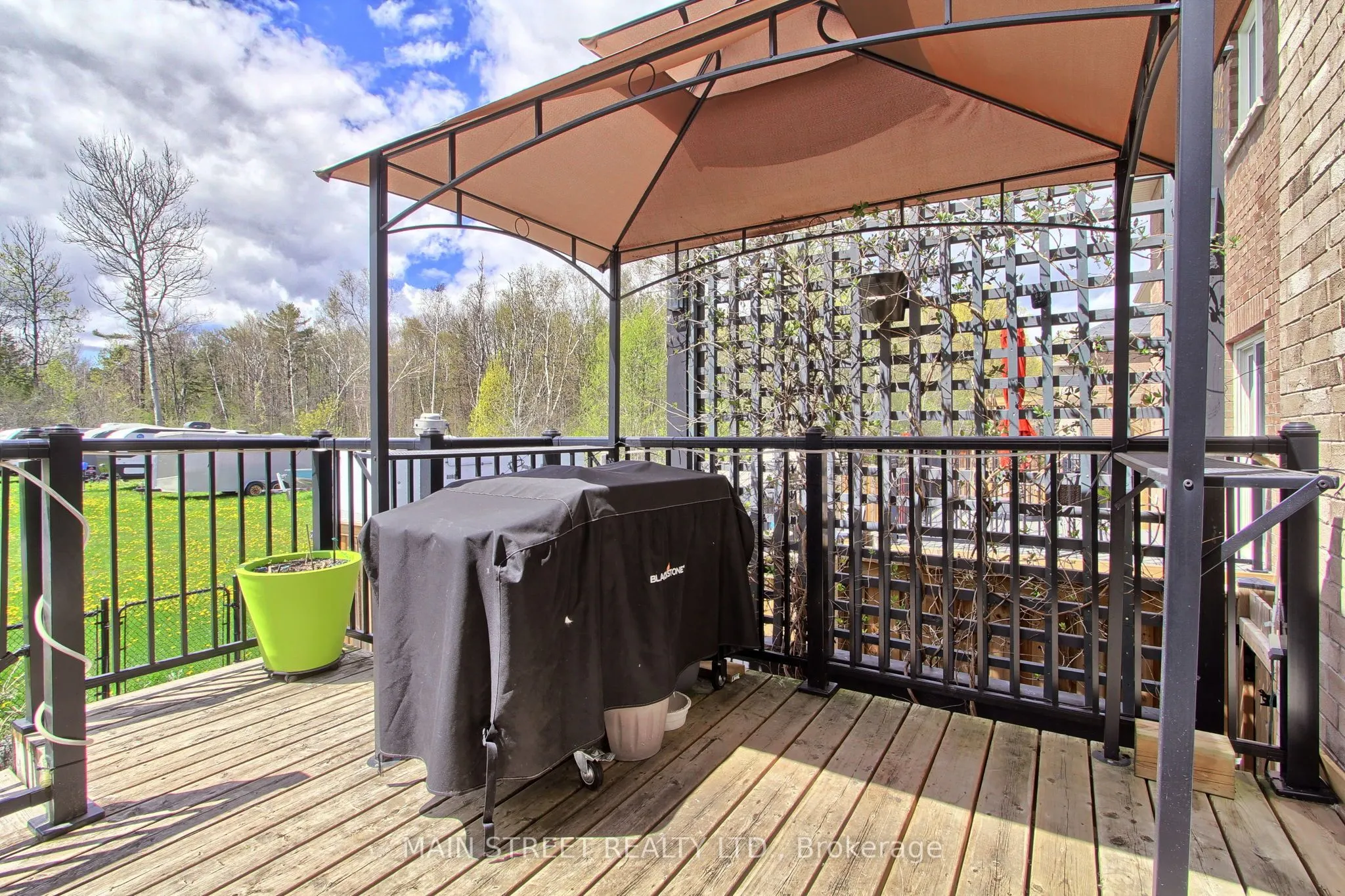 42 Prosser Crescent