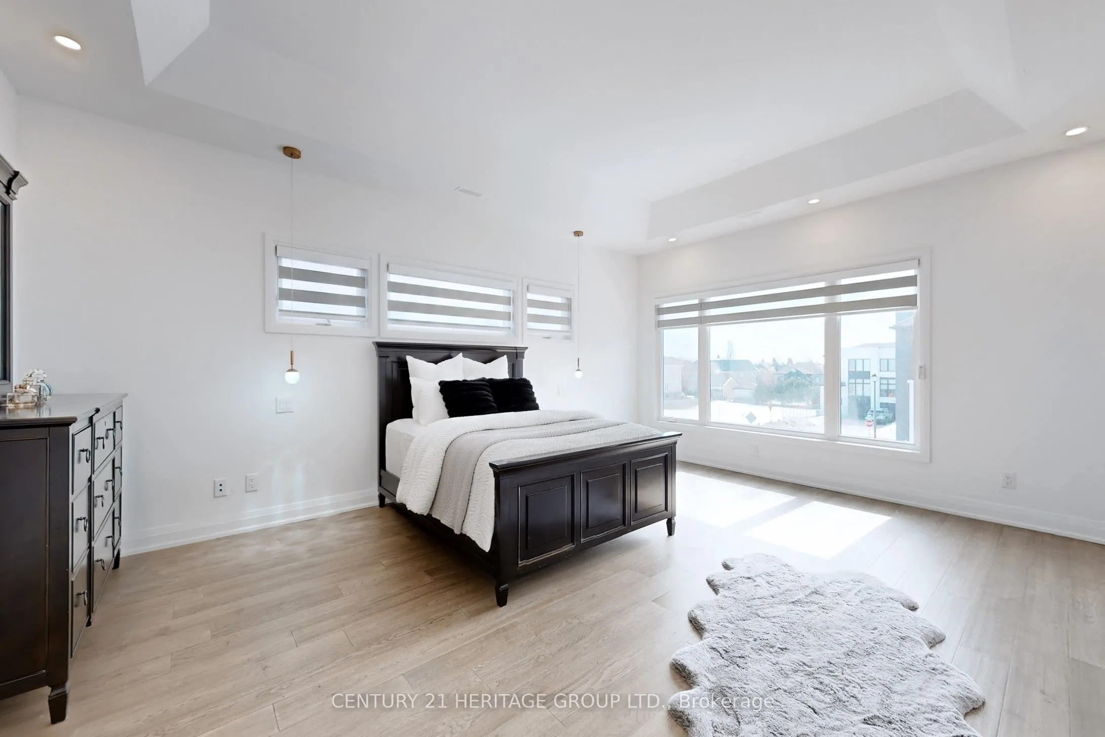 251 Oxford Street